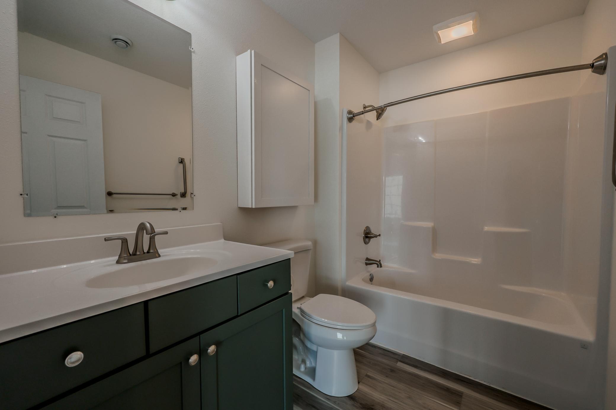 2023 twin home for sale at 6809 Hamilton Park NW, Unit 10 in Bemidji, MN — 3 bed, 2 bath (photo 16 of 22)