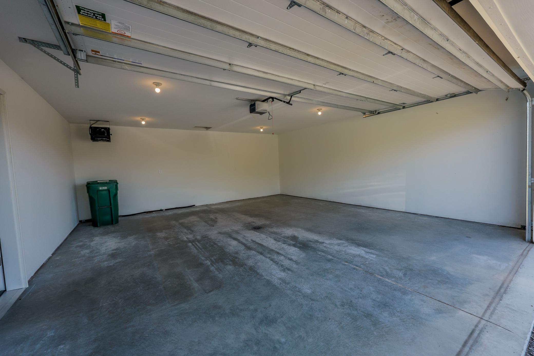 2023 twin home for sale at 6809 Hamilton Park NW, Unit 10 in Bemidji, MN — 3 bed, 2 bath (photo 18 of 22)