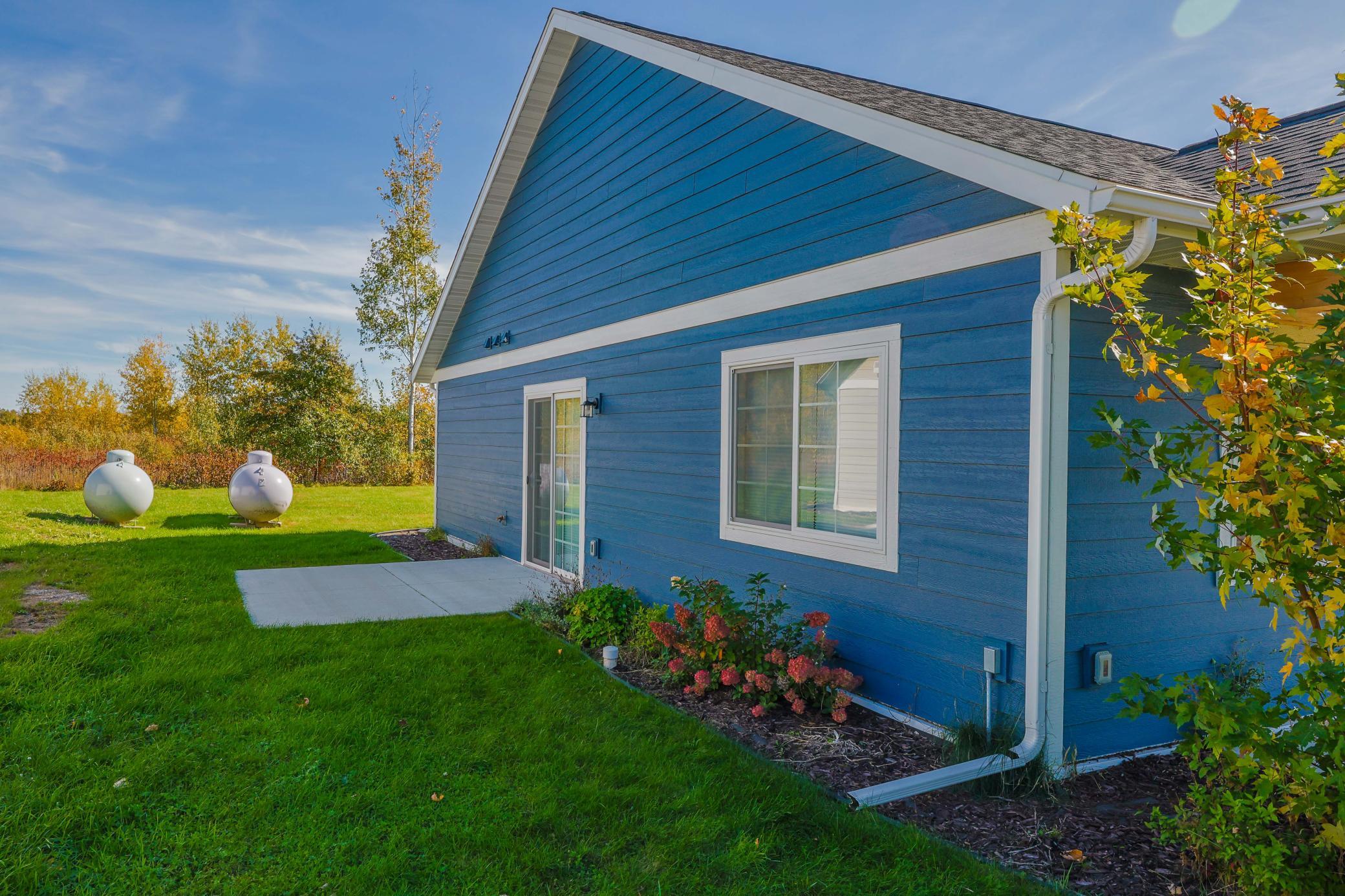 2023 twin home for sale at 6809 Hamilton Park NW, Unit 10 in Bemidji, MN — 3 bed, 2 bath (photo 21 of 22)