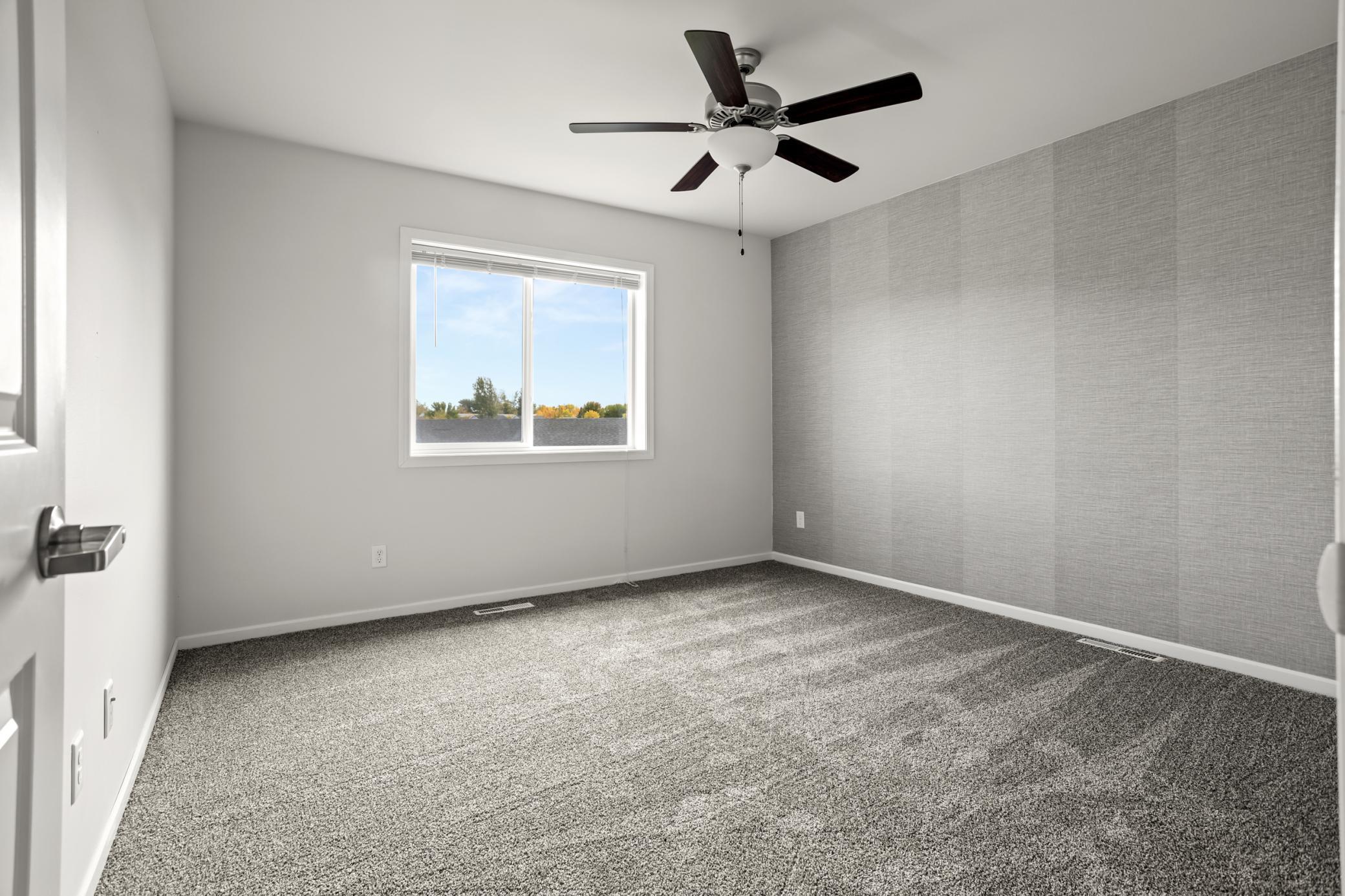 2014 twin home for sale at 1343 13th Street W in West Fargo, ND — 3 bed, 2 bath (photo 15 of 33)