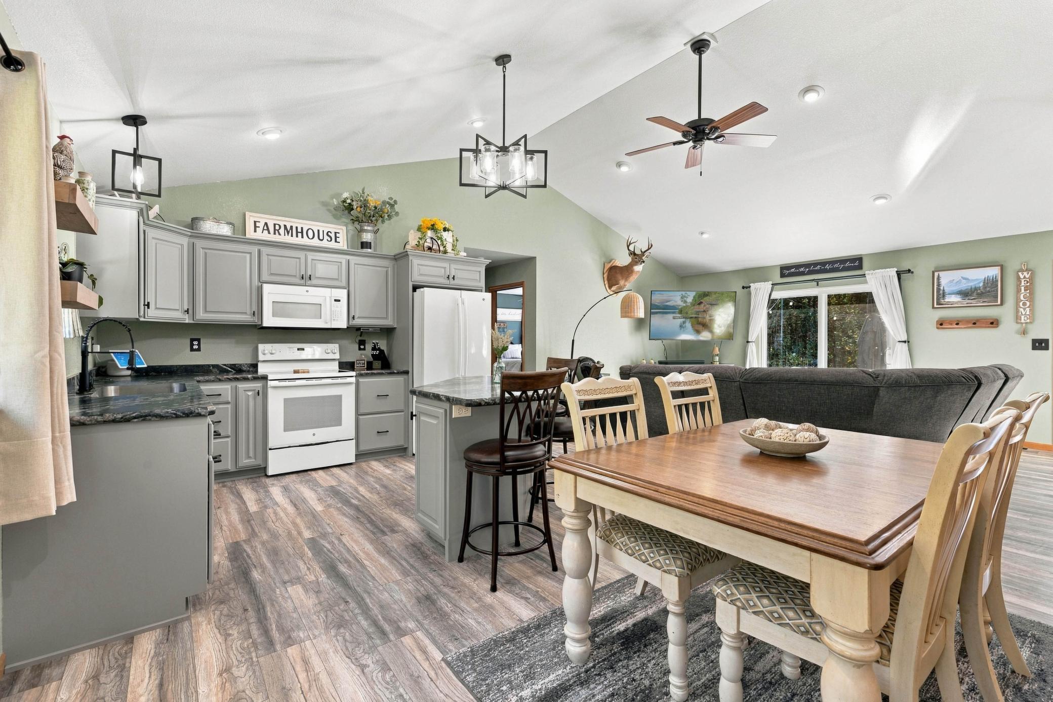 2016 single family home for sale at 5758 Sweet Road in Brainerd, MN — 2 bed, 1 bath (photo 13 of 30)