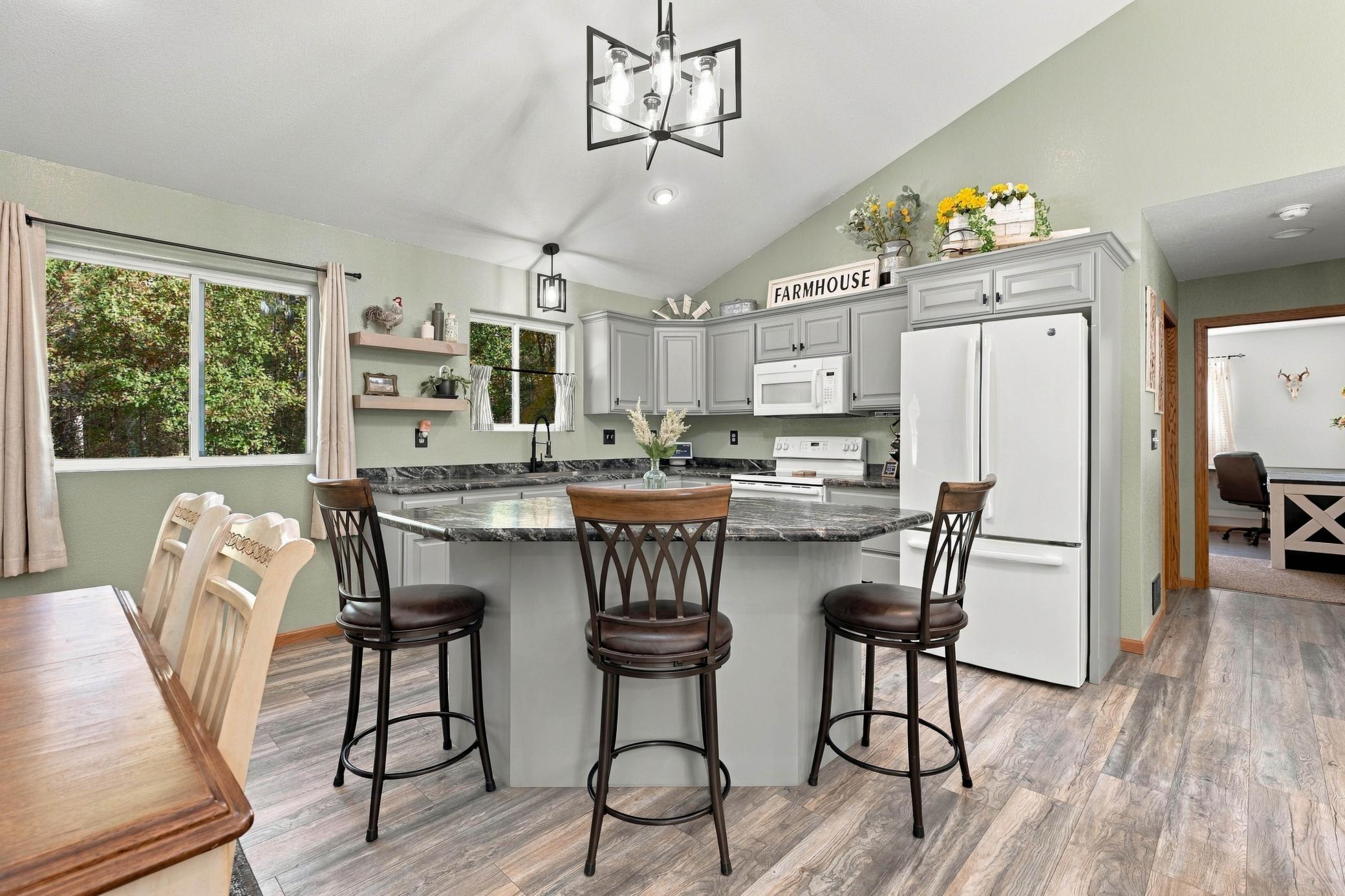 2016 single family home for sale at 5758 Sweet Road in Brainerd, MN — 2 bed, 1 bath (photo 14 of 30)