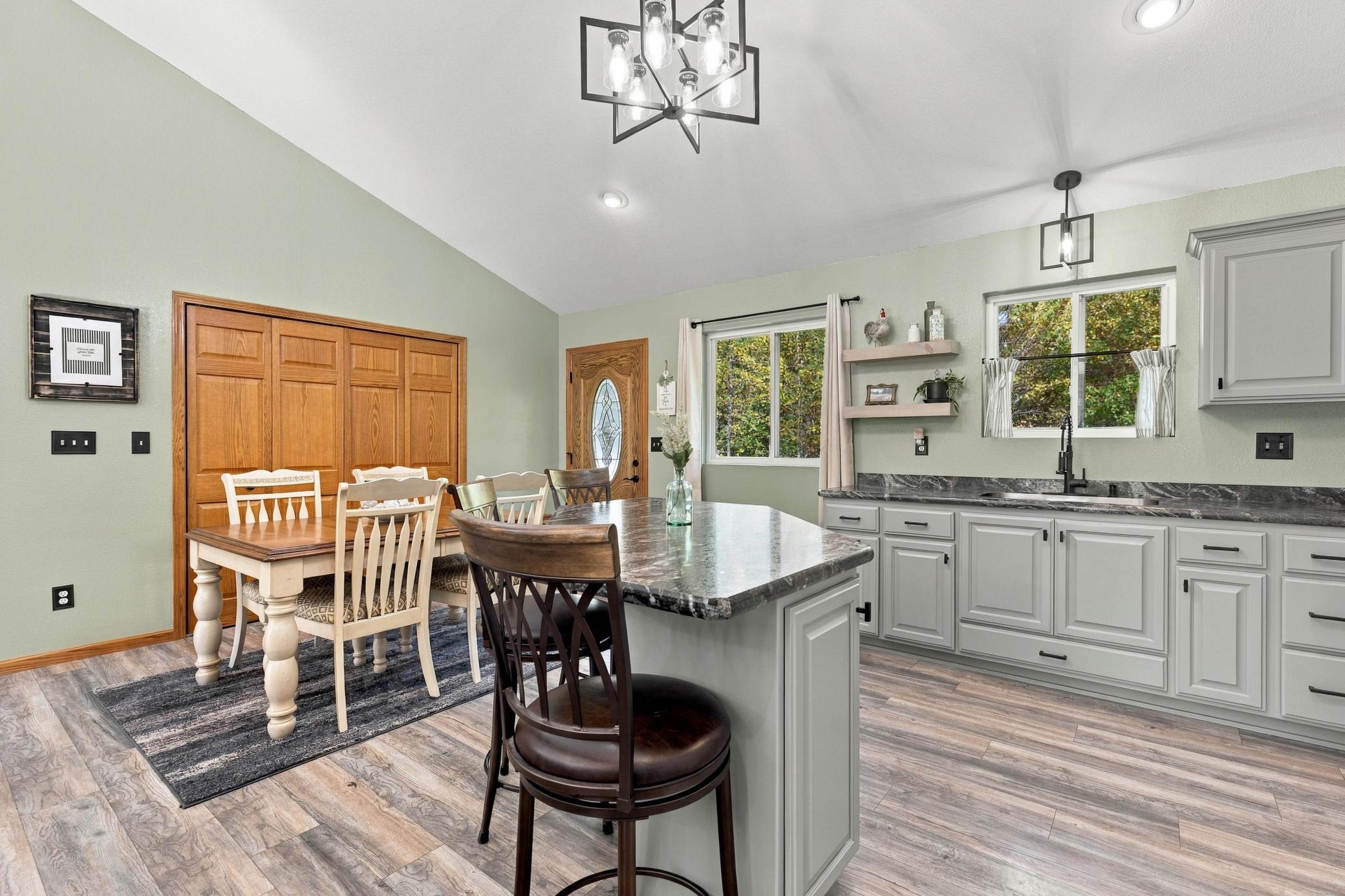2016 single family home for sale at 5758 Sweet Road in Brainerd, MN — 2 bed, 1 bath (photo 17 of 30)