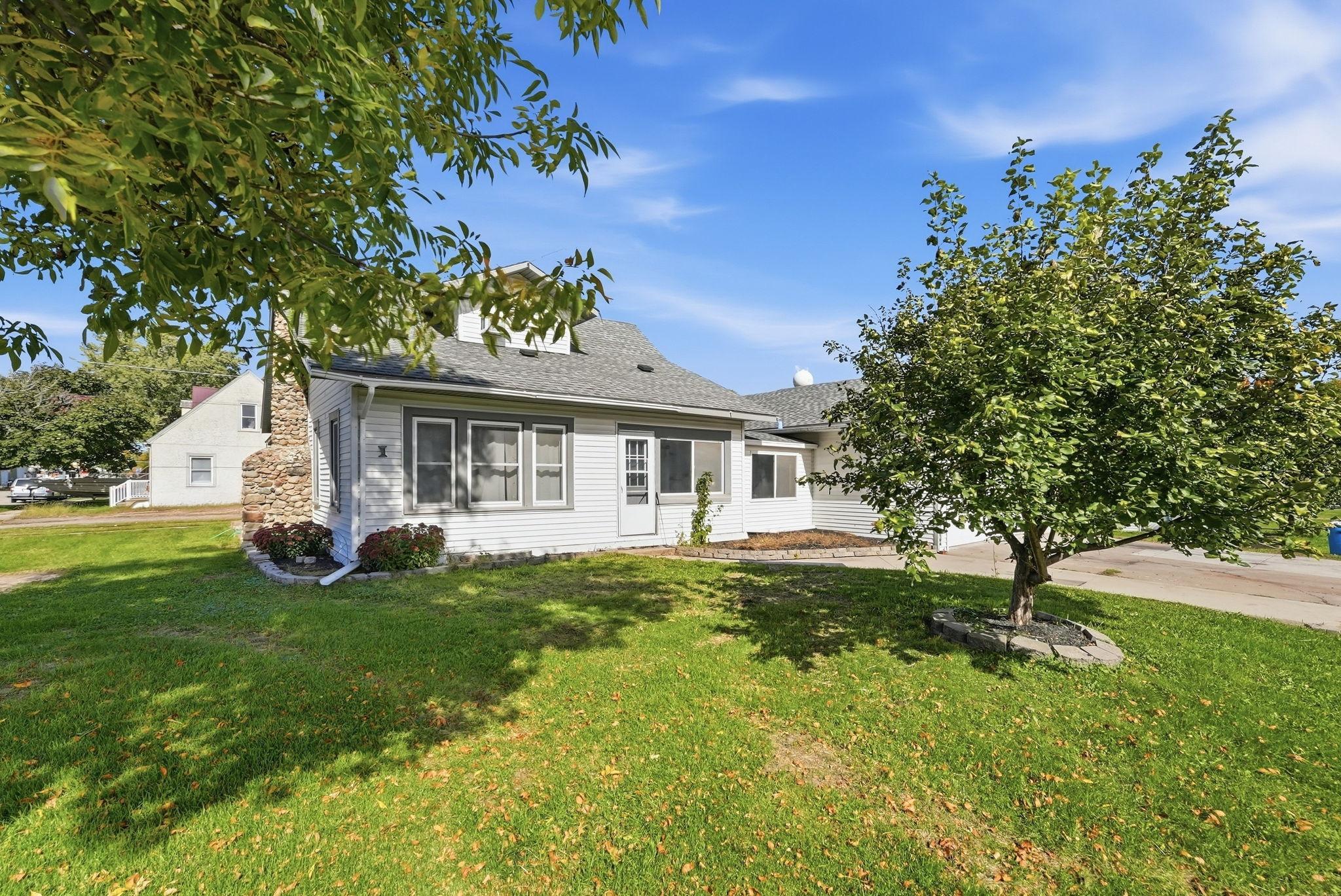 1919 single family home for sale at 218 Cedar Street S in Grey Eagle, MN — 4 bed, 1 bath (photo 2 of 24)