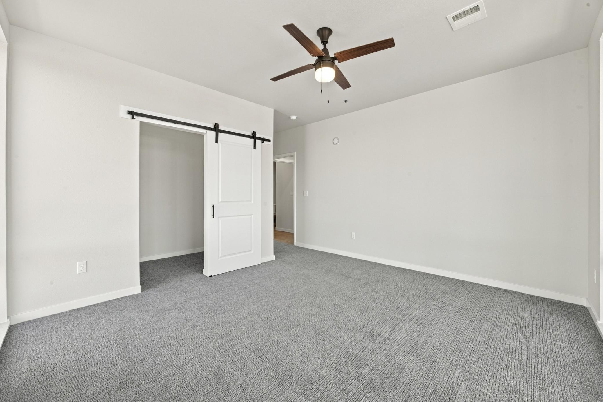 2024 condo for sale at 4470 24 Avenue S, Unit 406 in Fargo, ND — 2 bed, 2 bath (photo 15 of 36)