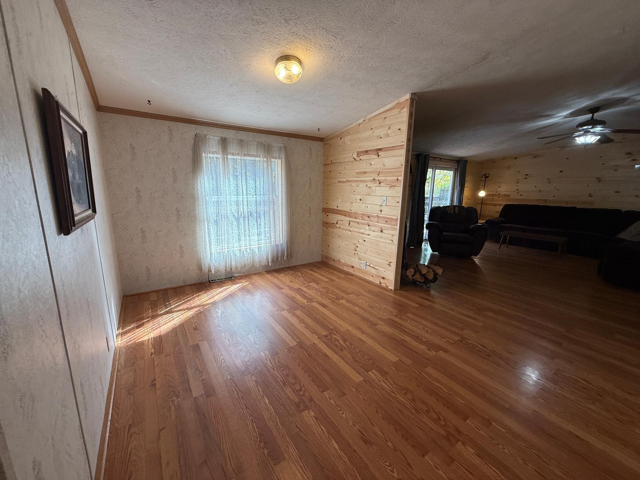 2001 single family home for sale at 11503 116th Lane in Finlayson, MN — 3 bed, 2 bath (photo 8 of 31)