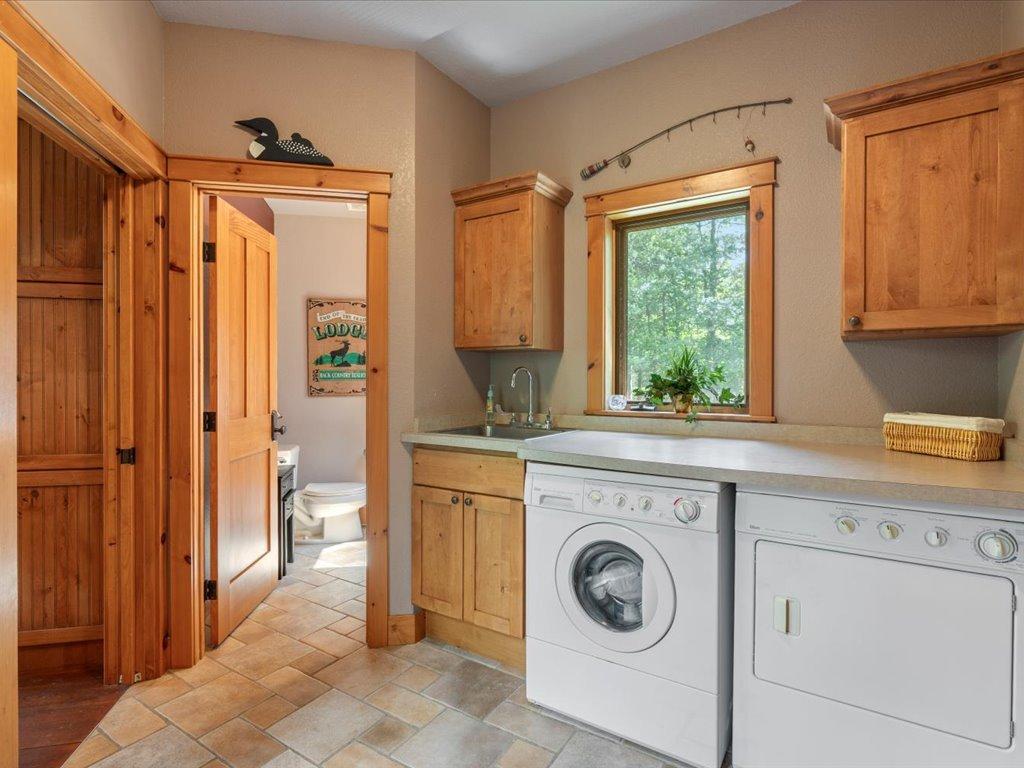 2003 single family home for sale at 9800 Trails End Road in Pequot Lakes, MN — 4 bed, 4 bath (photo 19 of 75)