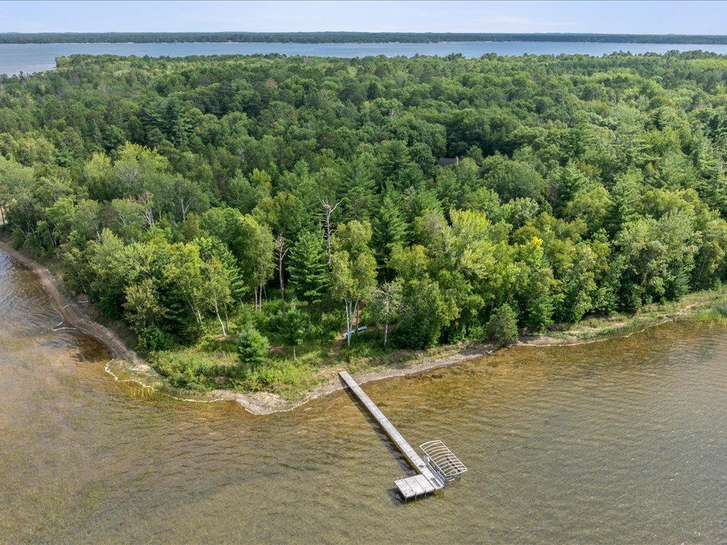 2003 single family home for sale at 9800 Trails End Road in Pequot Lakes, MN — 4 bed, 4 bath (photo 4 of 75)