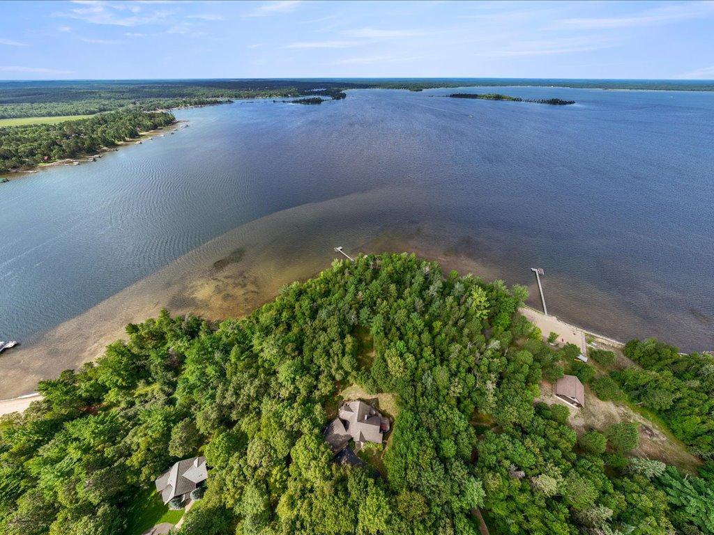 2003 single family home for sale at 9800 Trails End Road in Pequot Lakes, MN — 4 bed, 4 bath (photo 10 of 75)