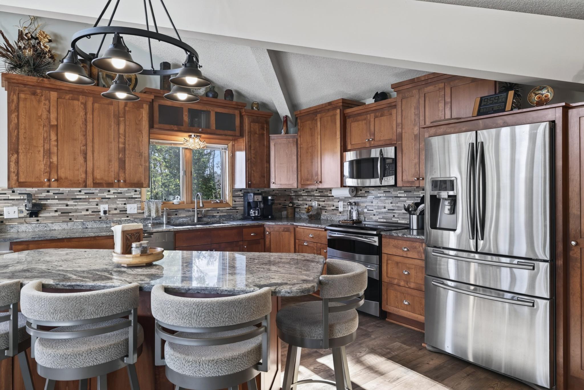 1992 single family home for sale at 32756 Northwoods Lane in Breezy Point, MN — 4 bed, 4 bath (photo 8 of 55)