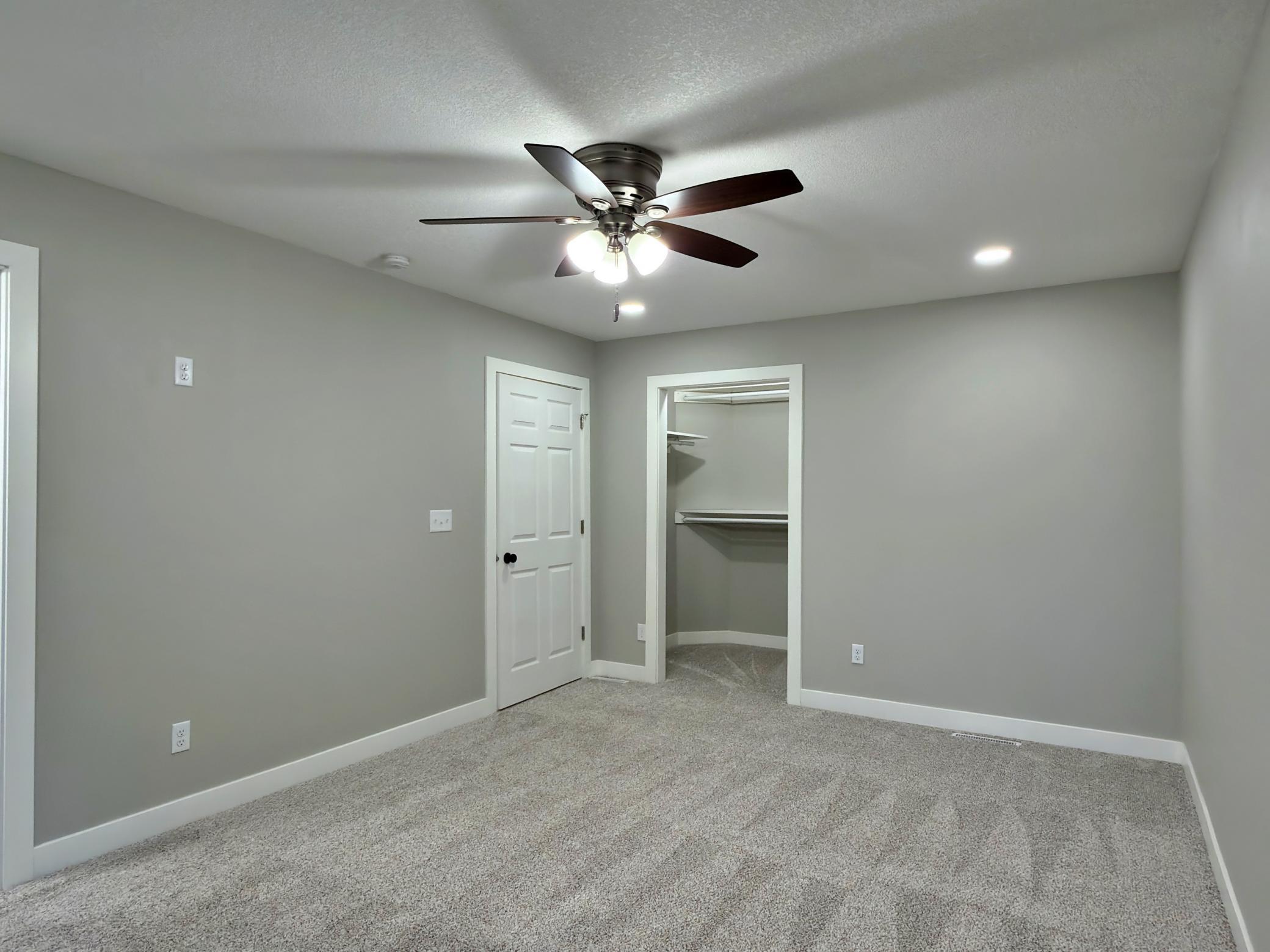 2000 single family home for sale at 400 Eastern Avenue S in Park Rapids, MN — 3 bed, 3 bath (photo 14 of 34)