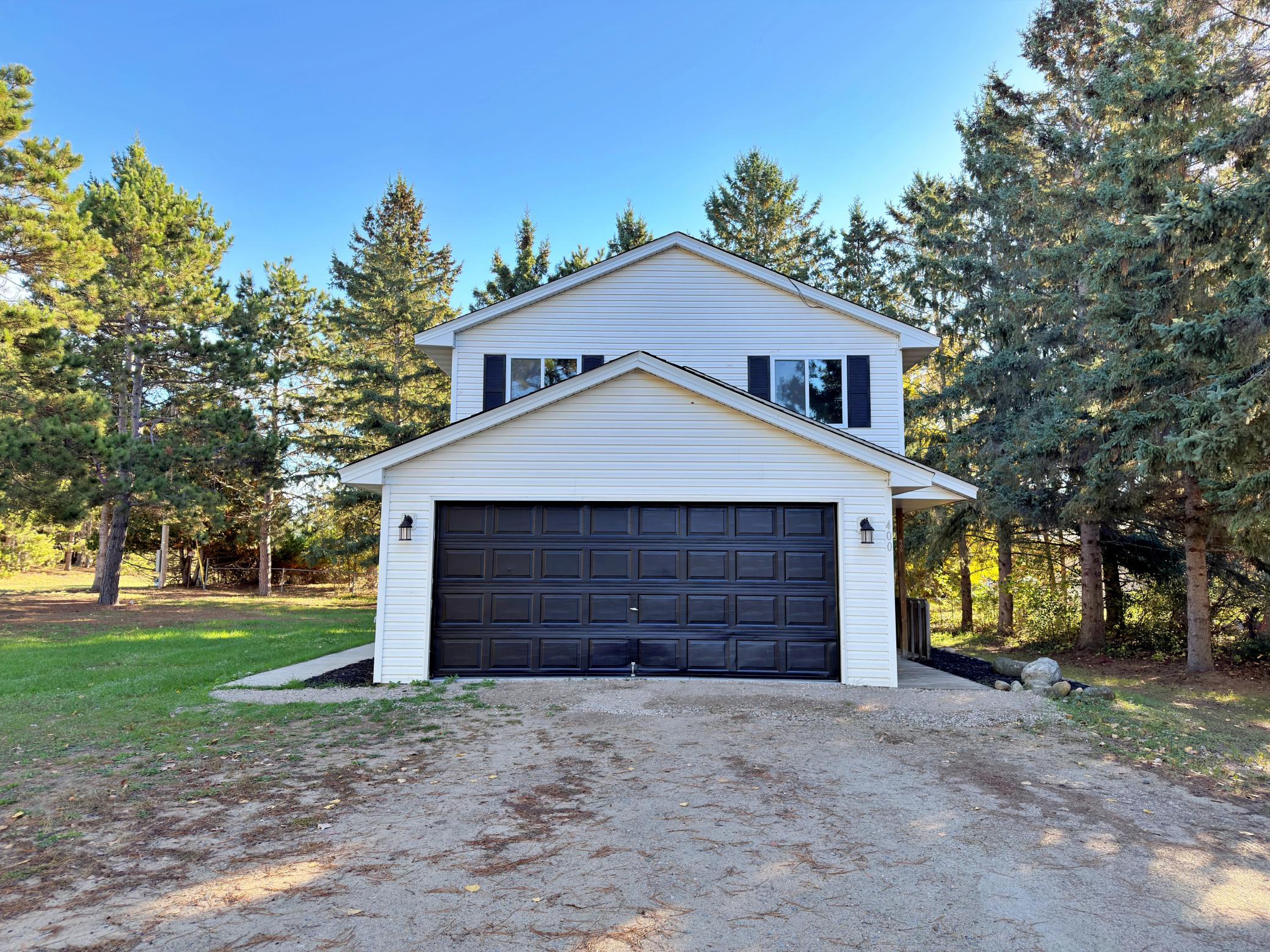 2000 single family home for sale at 400 Eastern Avenue S in Park Rapids, MN — 3 bed, 3 bath (photo 26 of 34)