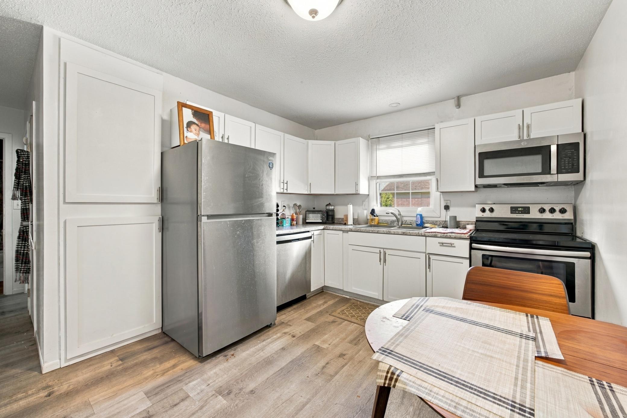 1963 home for sale at 204 4th Street NW in Dilworth, MN — 7 bed, 4 bath (photo 13 of 27)