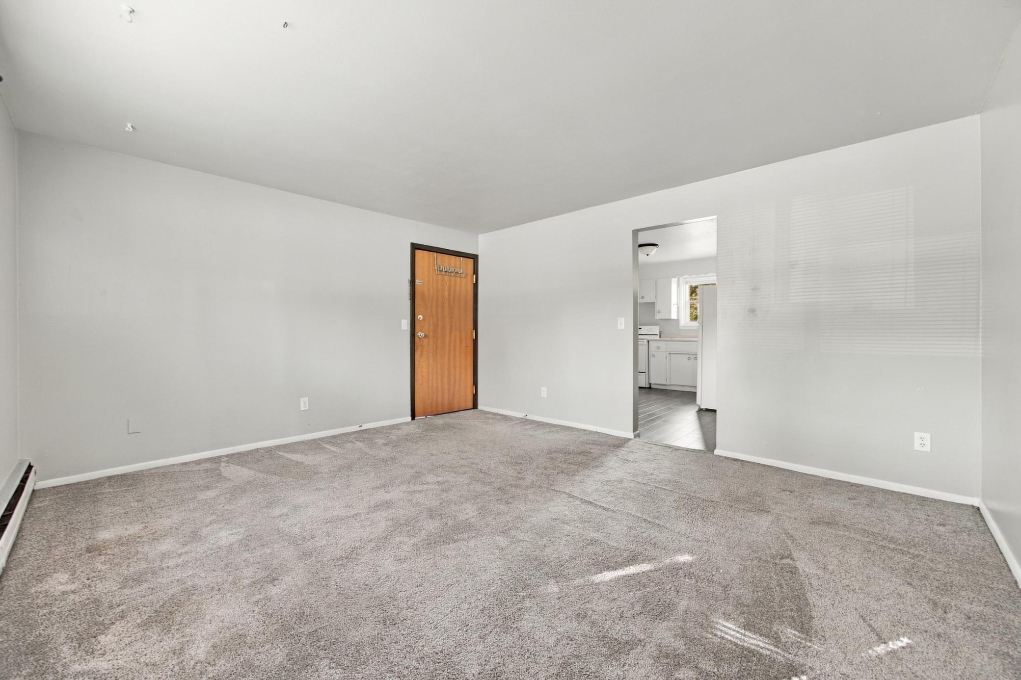 1963 home for sale at 204 4th Street NW in Dilworth, MN — 7 bed, 4 bath (photo 20 of 27)