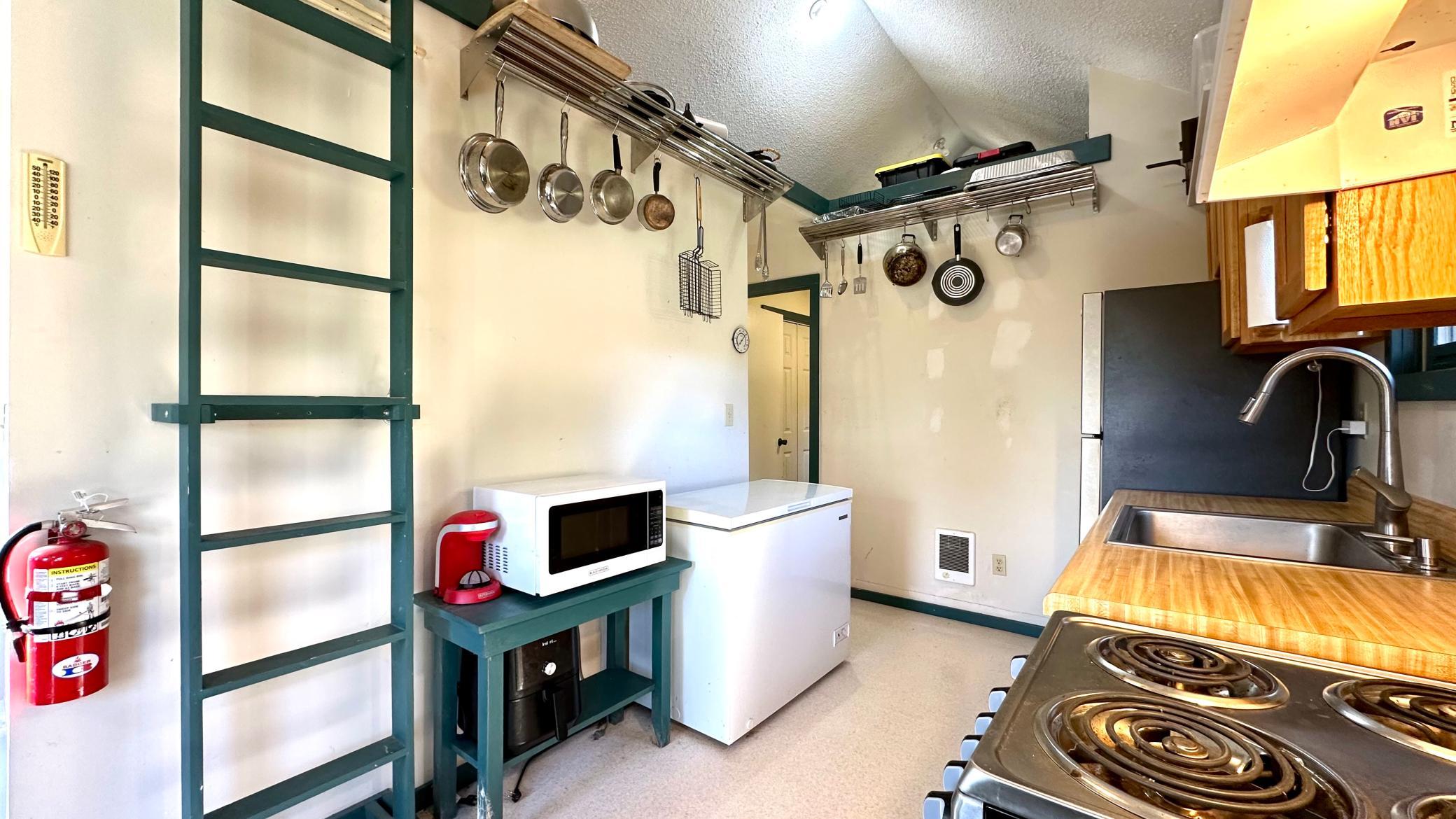 1996 single family home for sale at 19196 State Highway 18 in McGrath, MN — 1 bed, 1 bath (photo 18 of 44)