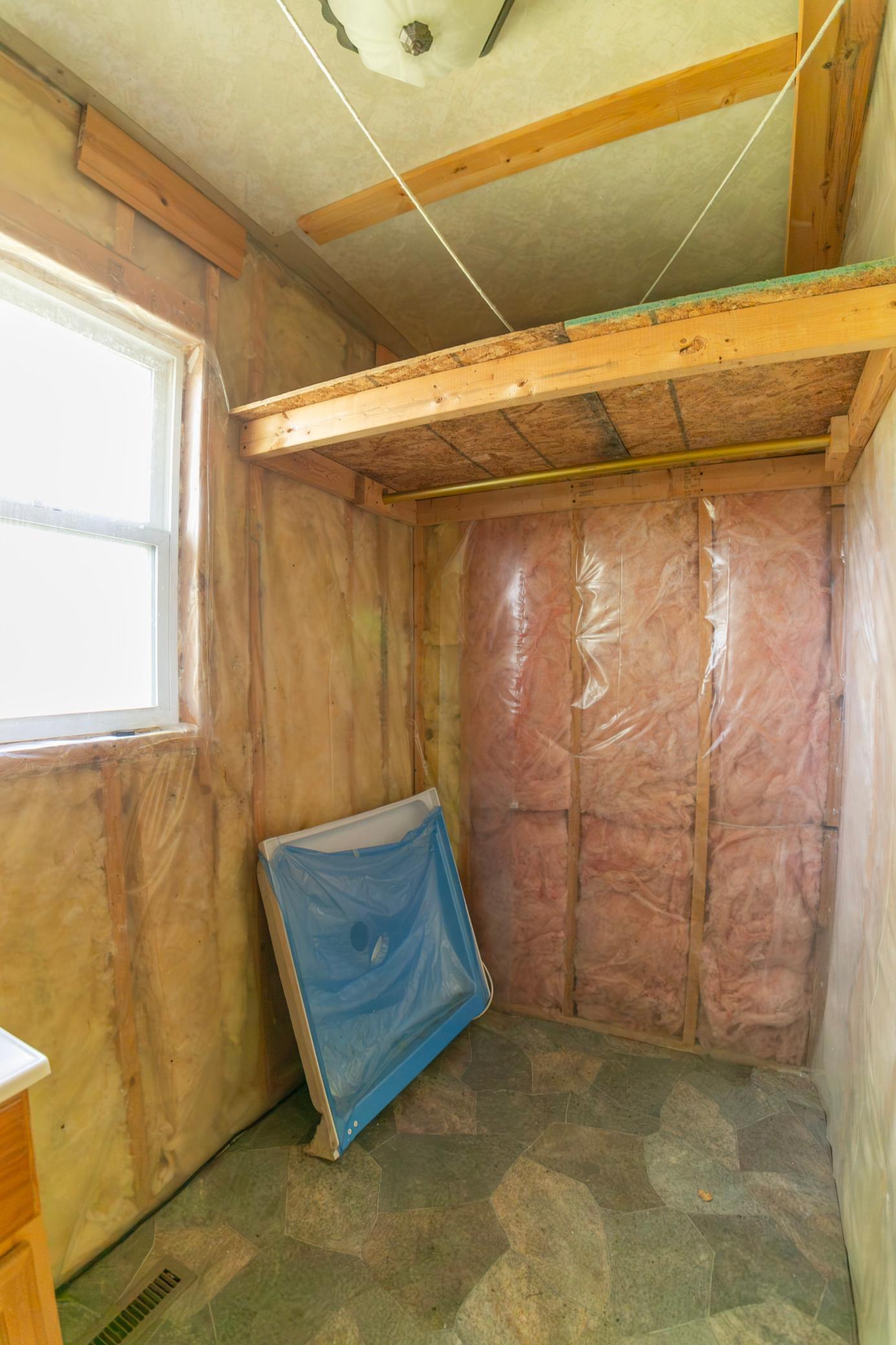 1999 single family home for sale at 4242 County 4 NE in Remer, MN — 2 bed, 1 bath (photo 13 of 25)