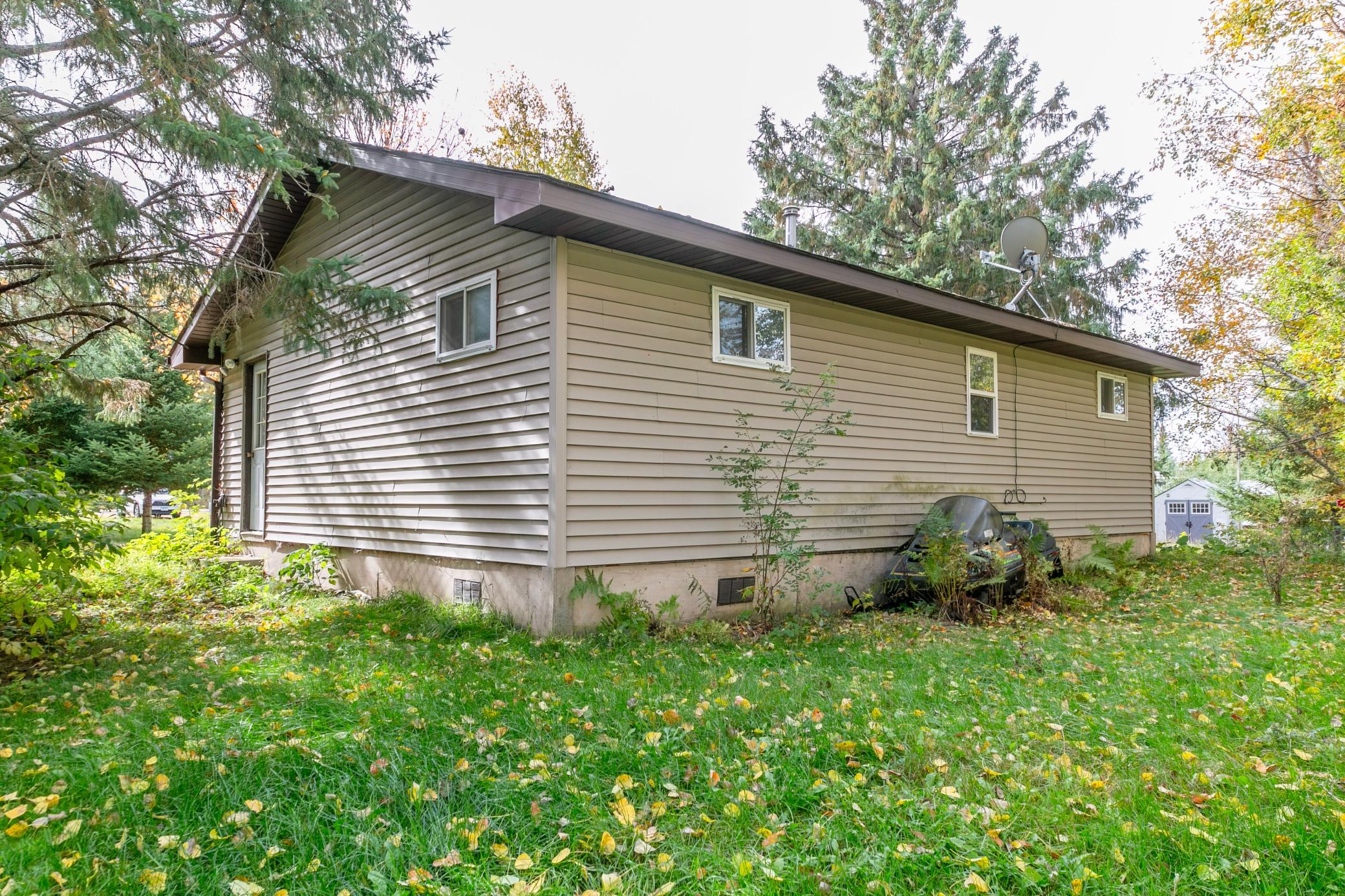 1999 single family home for sale at 4242 County 4 NE in Remer, MN — 2 bed, 1 bath (photo 17 of 25)