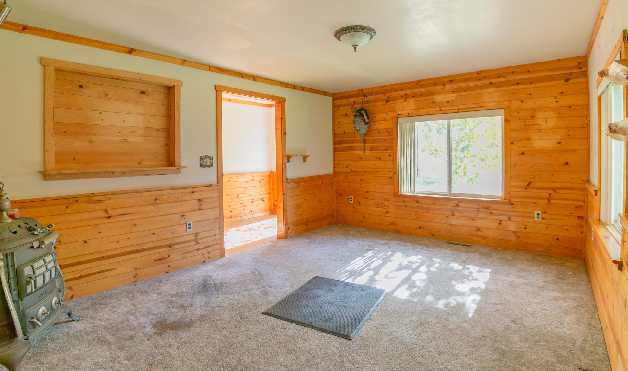 1999 single family home for sale at 4242 County 4 NE in Remer, MN — 2 bed, 1 bath (photo 7 of 25)