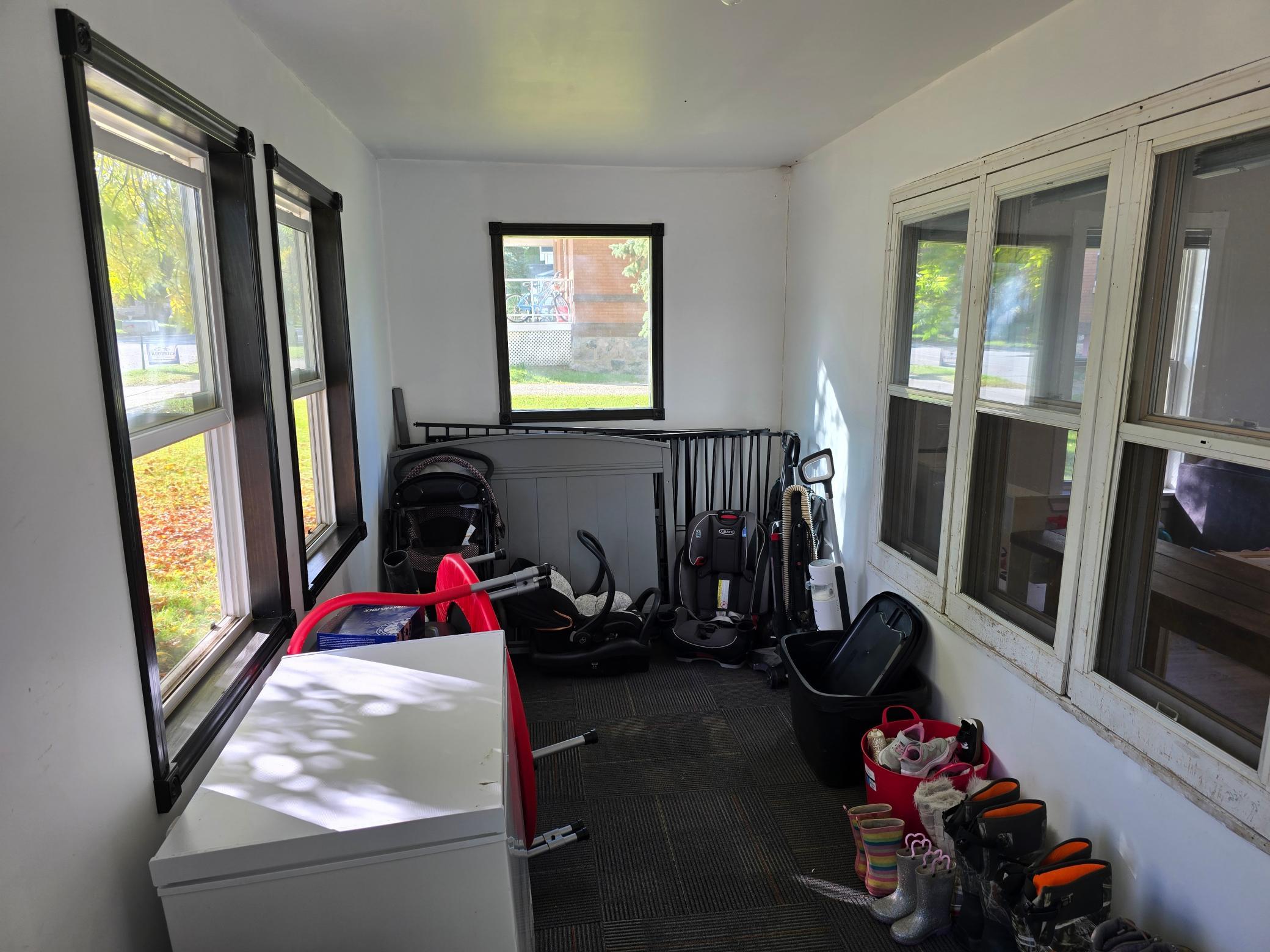 1905 single family home for sale at 2050 2nd Street in Lake Park, MN — 3 bed, 2 bath (photo 7 of 42)