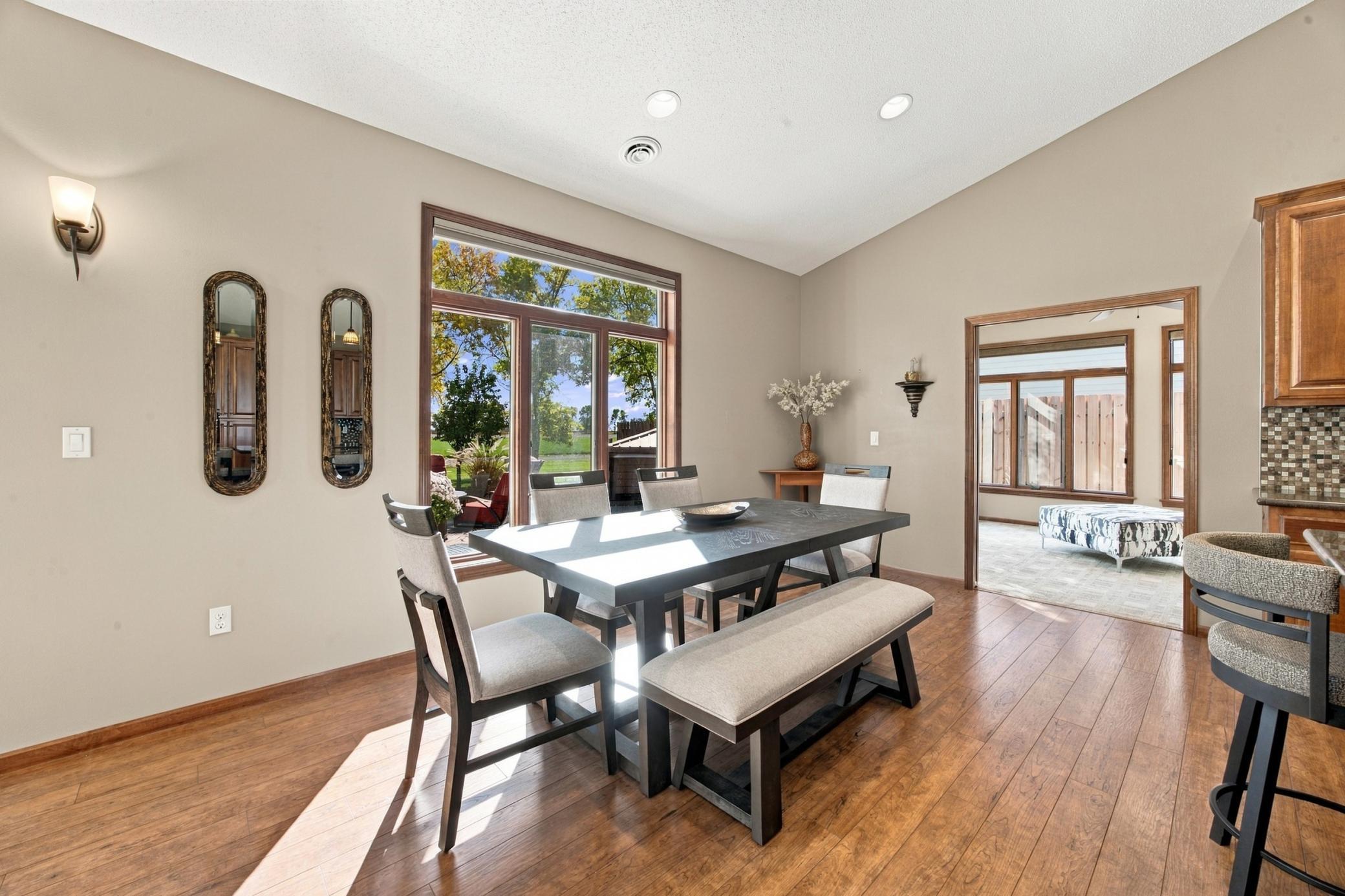 2005 single family home for sale at 3823 43rd Avenue S in Moorhead, MN — 2 bed, 3 bath (photo 13 of 34)