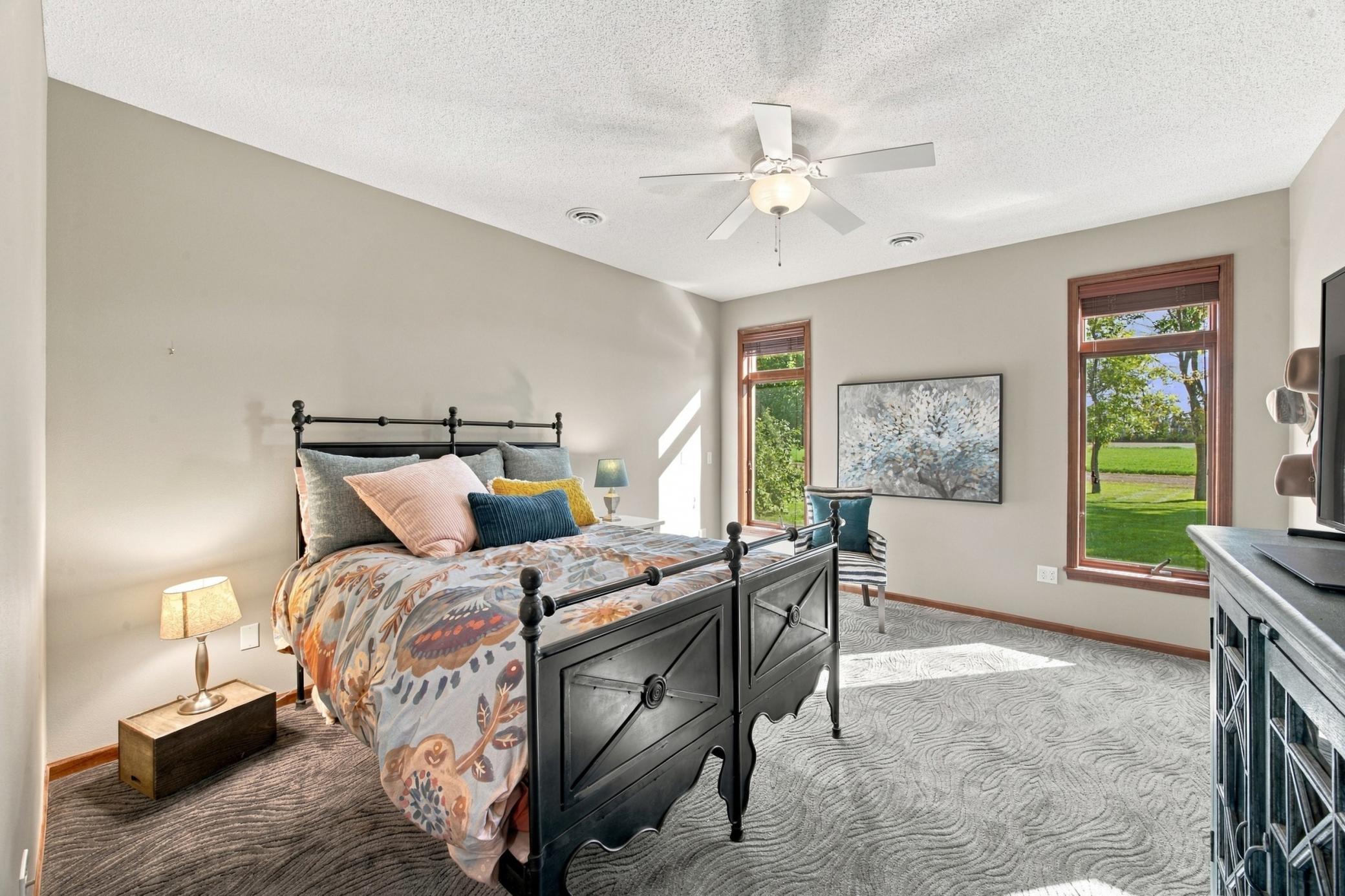 2005 single family home for sale at 3823 43rd Avenue S in Moorhead, MN — 2 bed, 3 bath (photo 20 of 34)