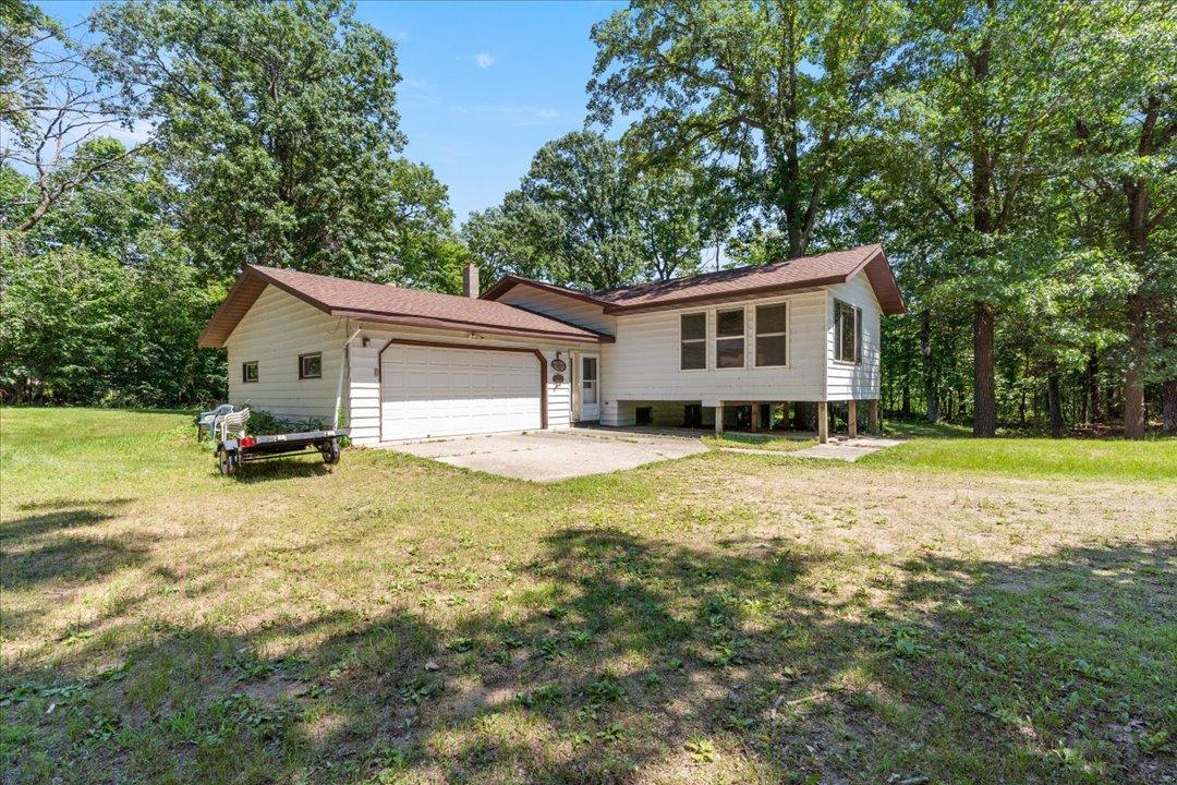 1983 single family home for sale at 40142 Pandora Drive in Browerville, MN — 4 bed, 2 bath