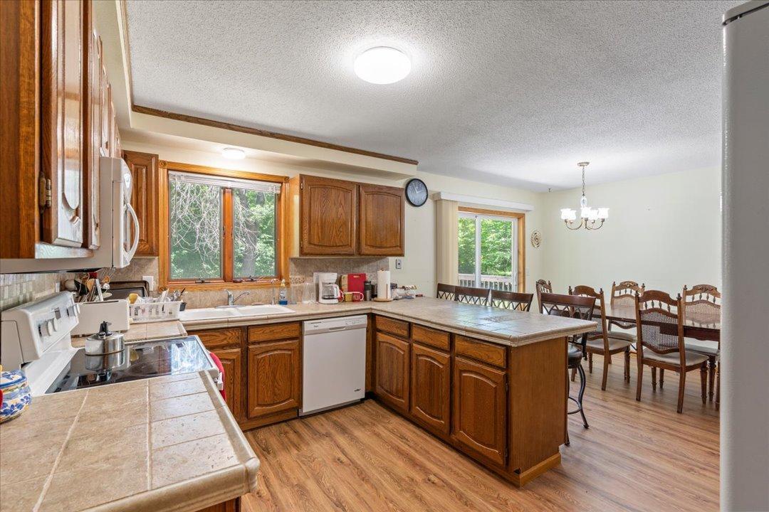 1983 single family home for sale at 40142 Pandora Drive in Browerville, MN — 4 bed, 2 bath (photo 20 of 27)