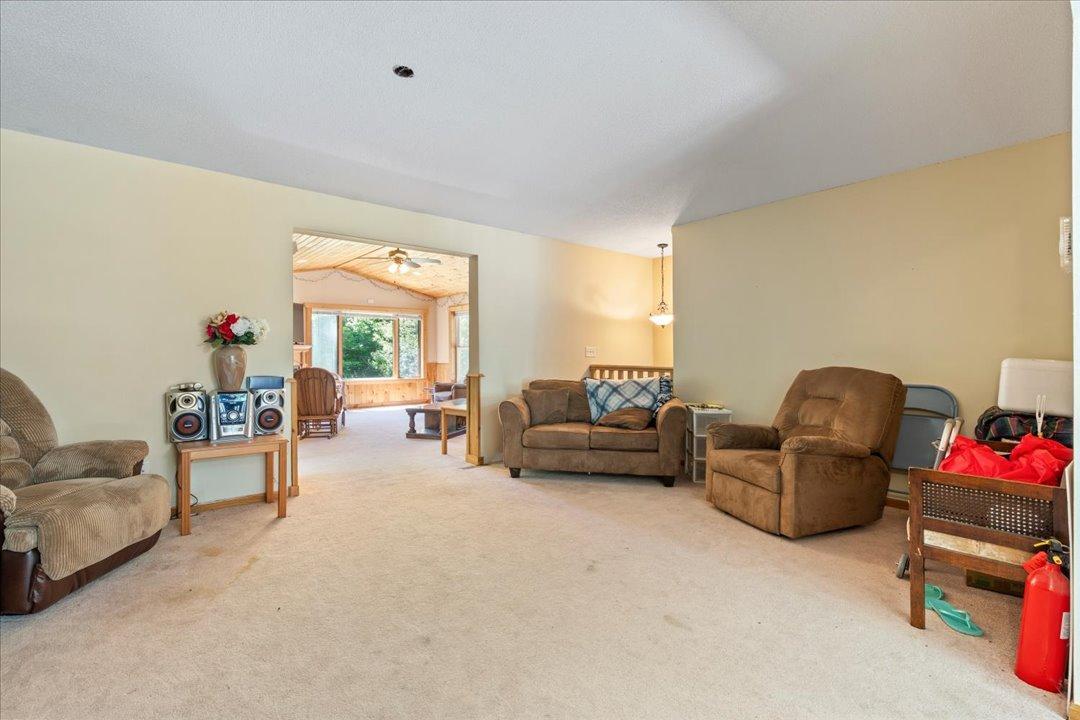1983 single family home for sale at 40142 Pandora Drive in Browerville, MN — 4 bed, 2 bath (photo 21 of 27)