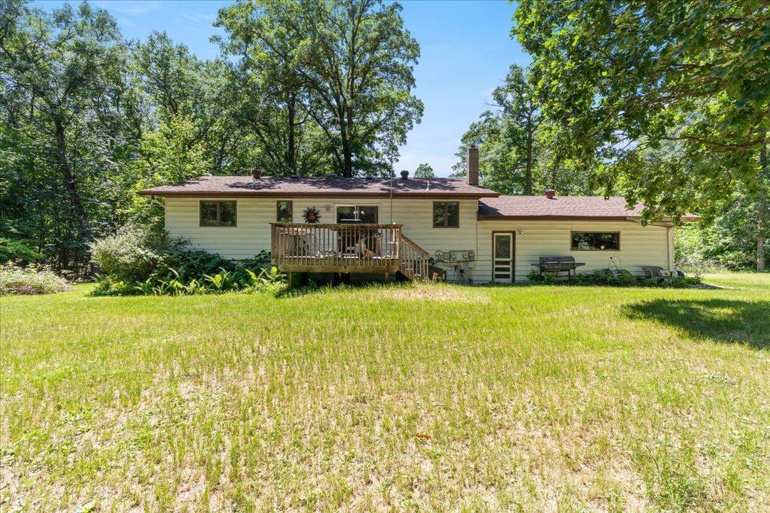 1983 single family home for sale at 40142 Pandora Drive in Browerville, MN — 4 bed, 2 bath (photo 23 of 27)