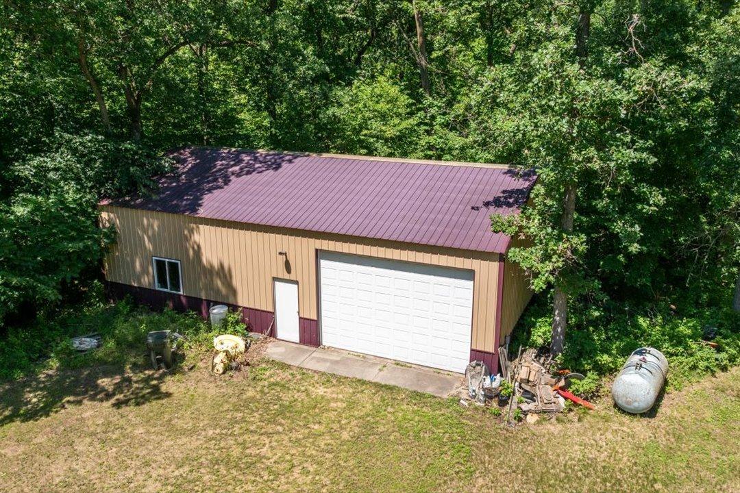 1983 single family home for sale at 40142 Pandora Drive in Browerville, MN — 4 bed, 2 bath (photo 25 of 27)