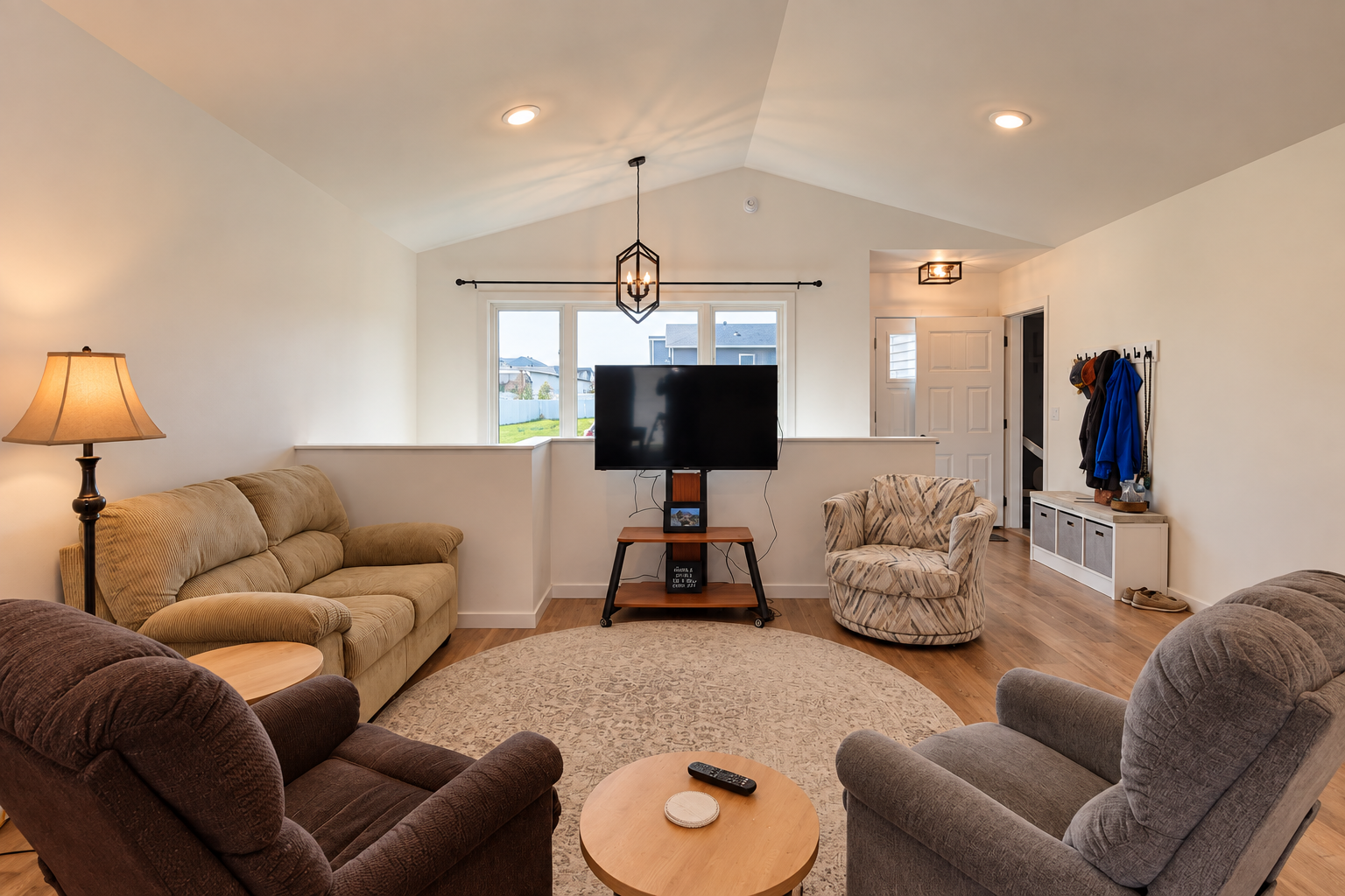 2020 single family home for sale at 2587 72nd Avenue S in Fargo, ND — 6 bed, 3 bath (photo 7 of 37)