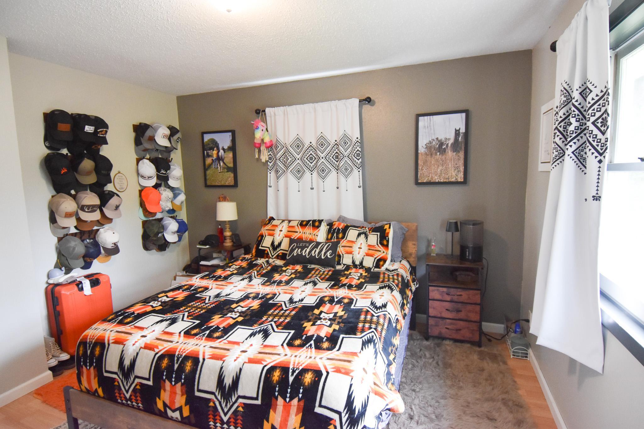 1979 single family home for sale at 16368 State Highway 1 NW in Thief River Falls, MN — 3 bed, 2 bath (photo 13 of 34)