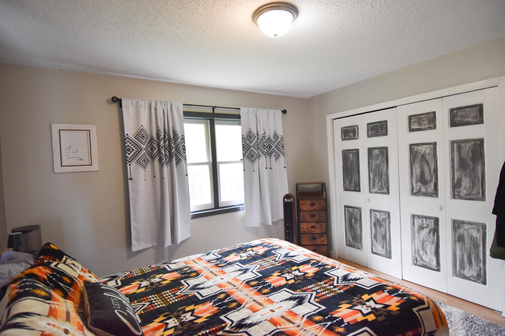 1979 single family home for sale at 16368 State Highway 1 NW in Thief River Falls, MN — 3 bed, 2 bath (photo 14 of 34)