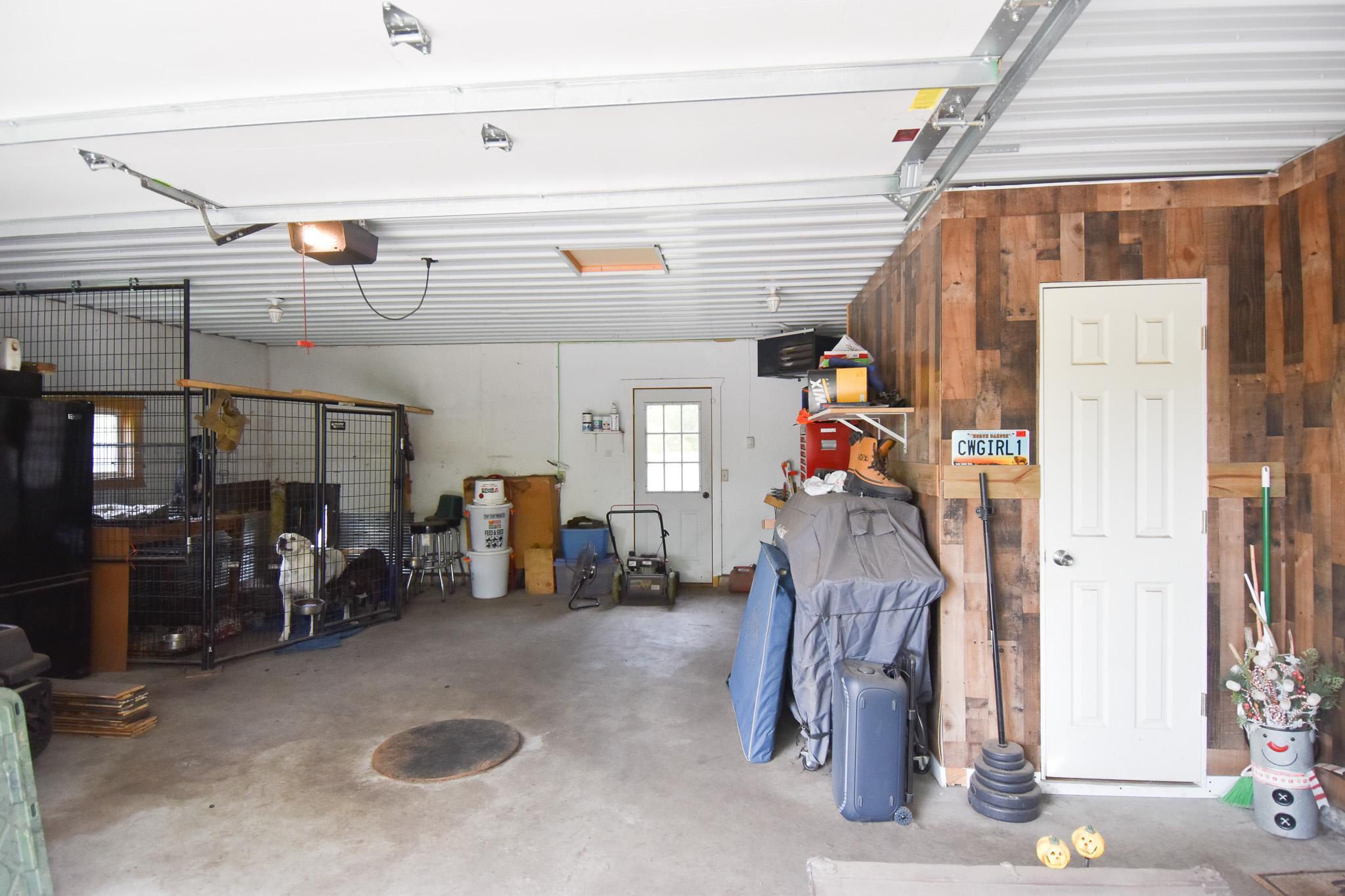 1979 single family home for sale at 16368 State Highway 1 NW in Thief River Falls, MN — 3 bed, 2 bath (photo 28 of 34)