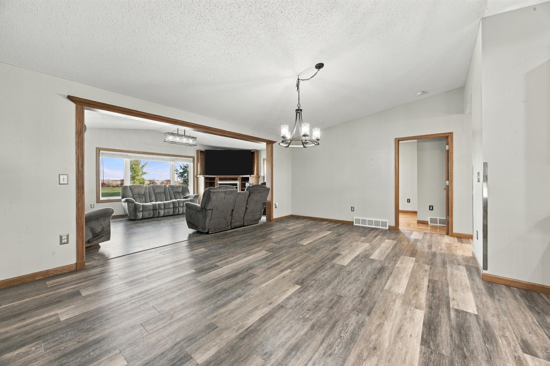 2007 single family home for sale at 16405 18th Street SE in Gardner, ND — 4 bed, 3 bath (photo 36 of 69)