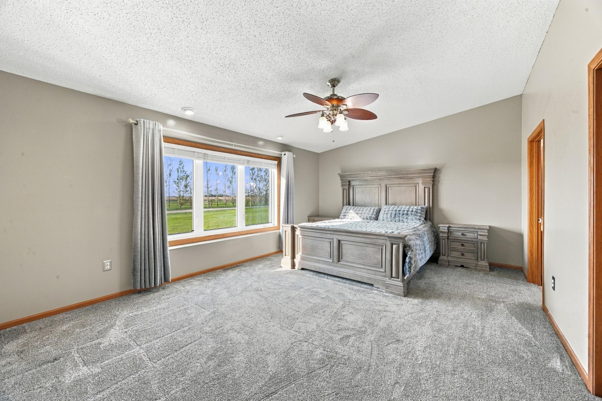 2007 single family home for sale at 16405 18th Street SE in Gardner, ND — 4 bed, 3 bath (photo 38 of 69)
