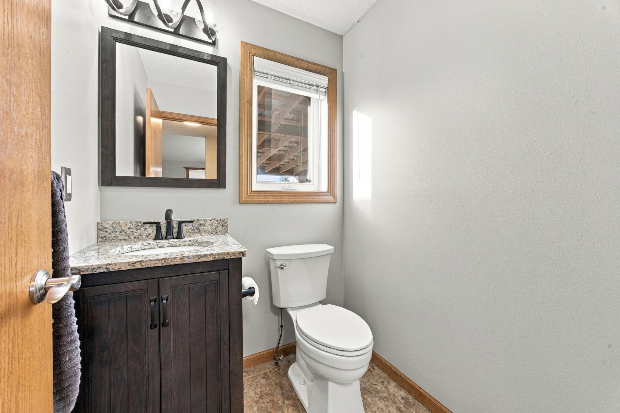 2007 single family home for sale at 16405 18th Street SE in Gardner, ND — 4 bed, 3 bath (photo 52 of 69)