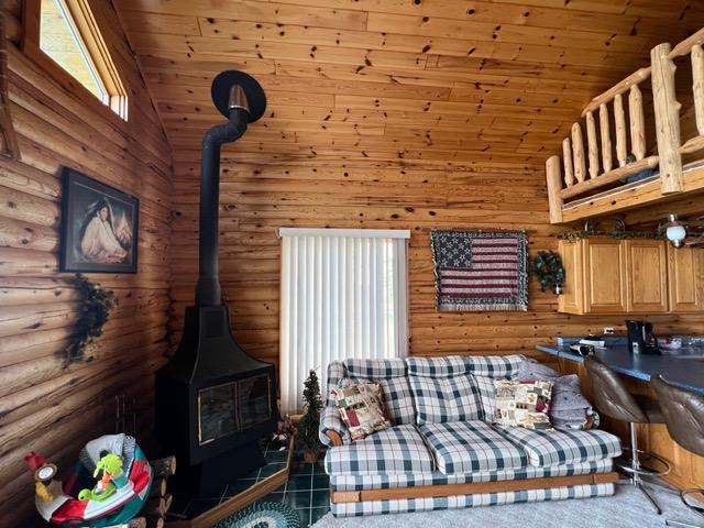 1997 single family home for sale at 25667 Lou Rayne Beach Road NE in Waskish, MN — 2 bed, 1 bath (photo 13 of 34)