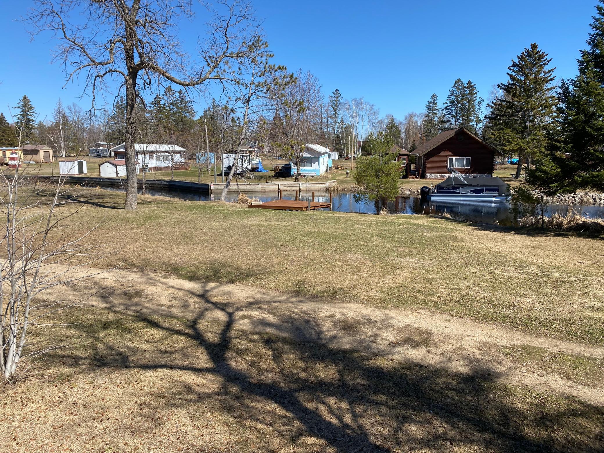 1997 single family home for sale at 25667 Lou Rayne Beach Road NE in Waskish, MN — 2 bed, 1 bath (photo 24 of 34)