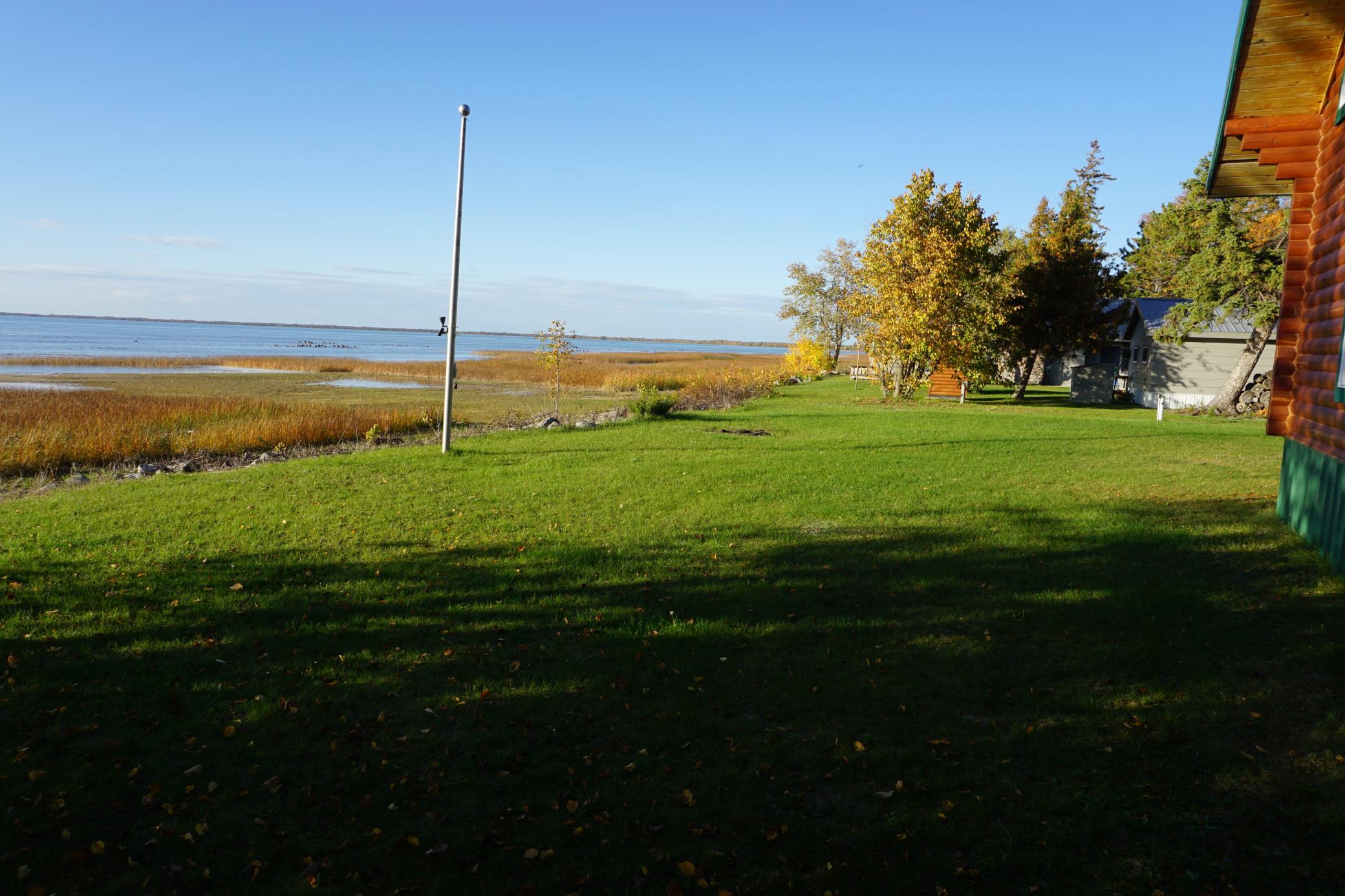 1997 single family home for sale at 25667 Lou Rayne Beach Road NE in Waskish, MN — 2 bed, 1 bath (photo 29 of 34)
