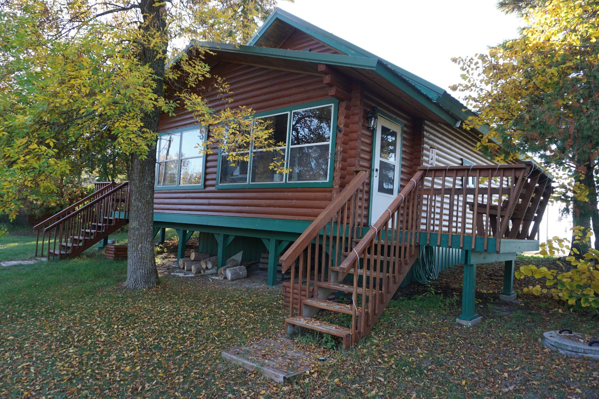 1997 single family home for sale at 25667 Lou Rayne Beach Road NE in Waskish, MN — 2 bed, 1 bath (photo 31 of 34)