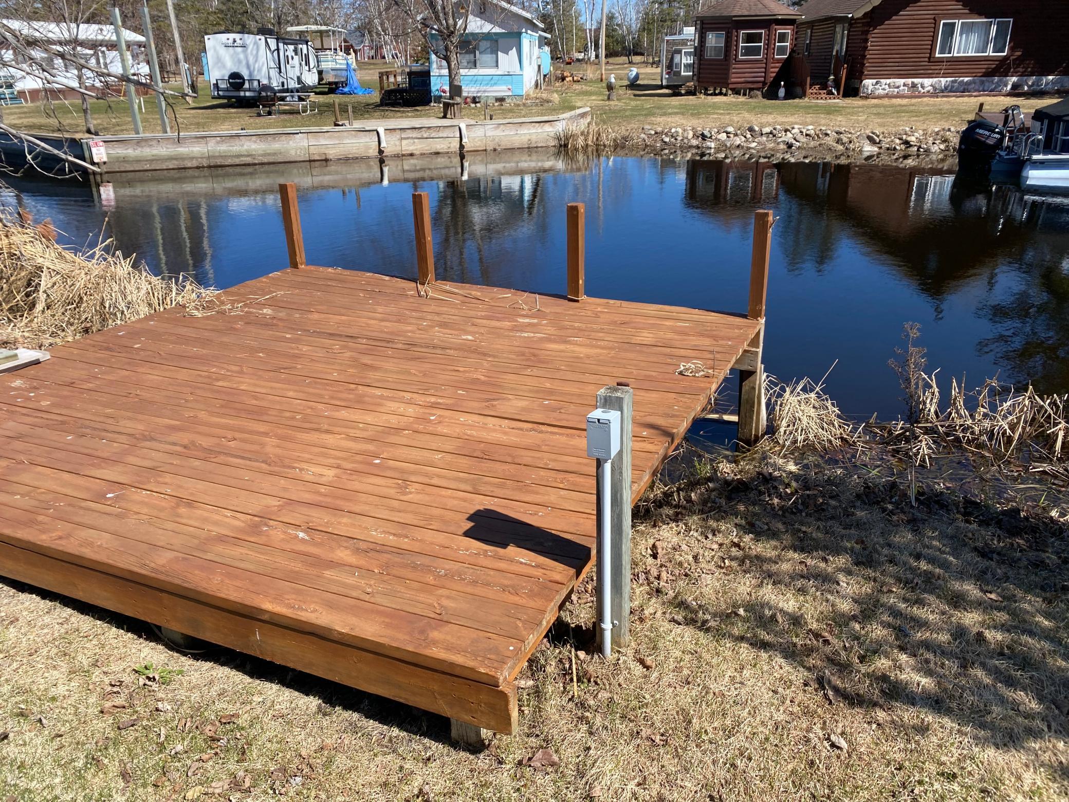 1997 single family home for sale at 25667 Lou Rayne Beach Road NE in Waskish, MN — 2 bed, 1 bath (photo 8 of 34)