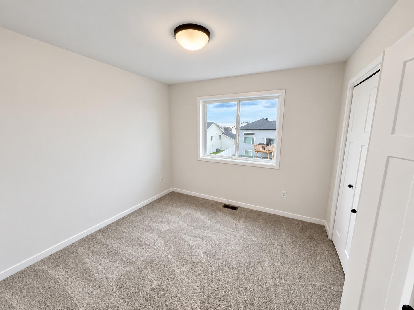2025 single family home for sale at 6851 14 Street S in Fargo, ND — 4 bed, 3 bath (photo 26 of 29)