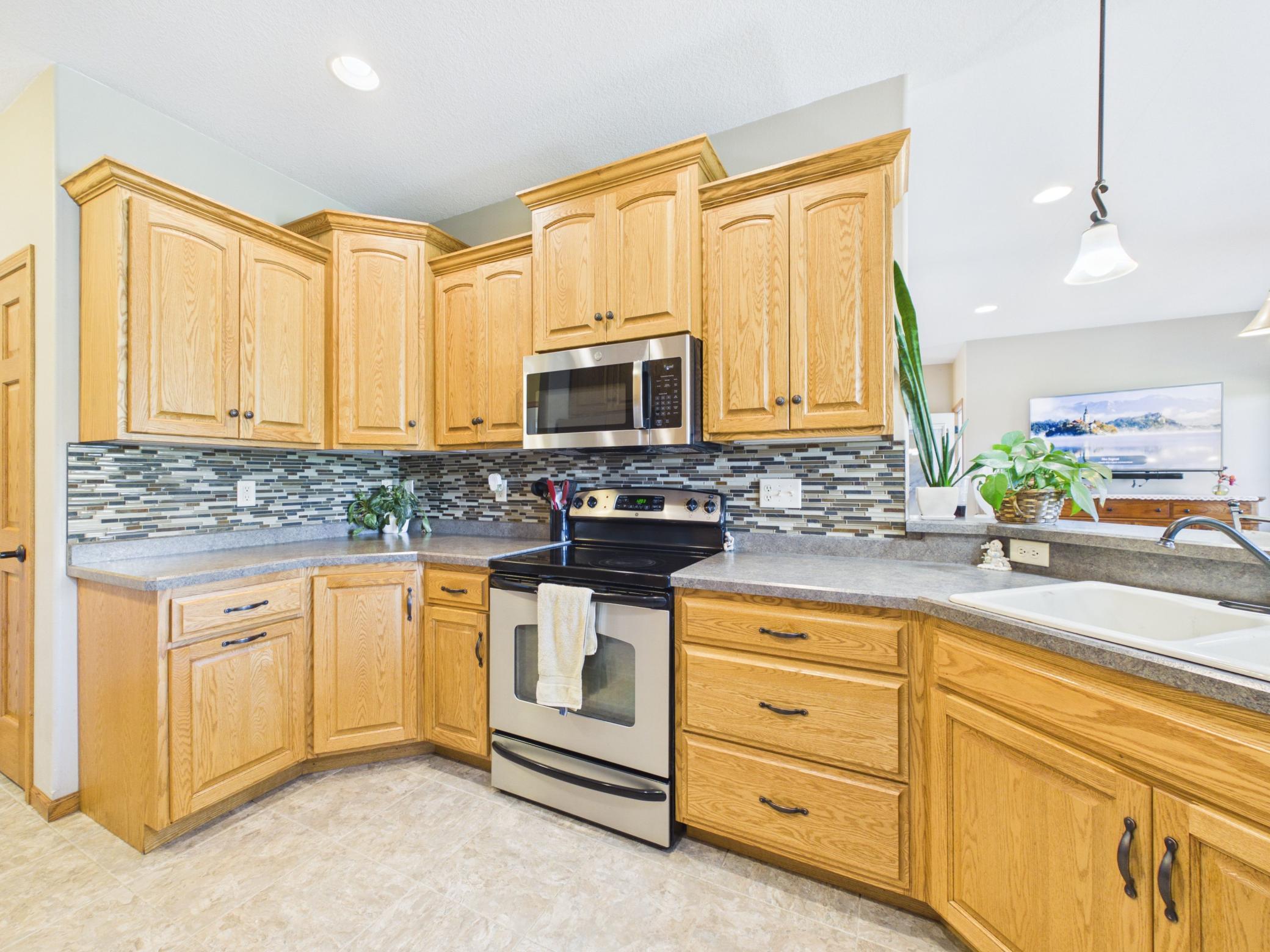 2008 single family home for sale at 4482 Egret Court NW in Alexandria, MN — 3 bed, 3 bath (photo 4 of 64)