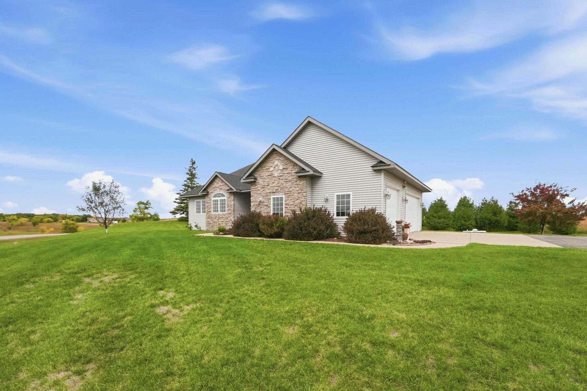 2008 single family home for sale at 4482 Egret Court NW in Alexandria, MN — 3 bed, 3 bath (photo 52 of 64)