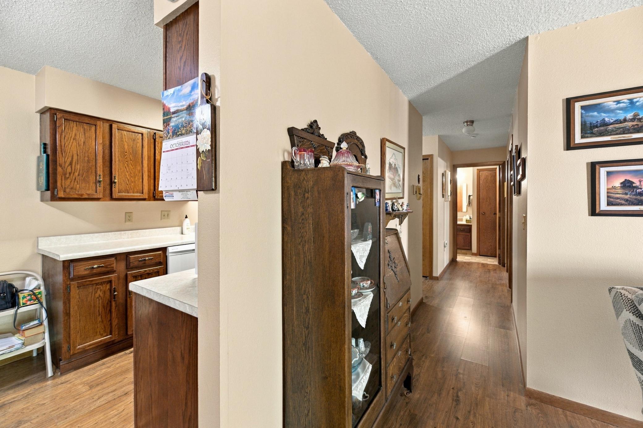 1984 condo for sale at 1424 14th Street E, Unit 21 in West Fargo, ND — 2 bed, 1 bath (photo 14 of 41)