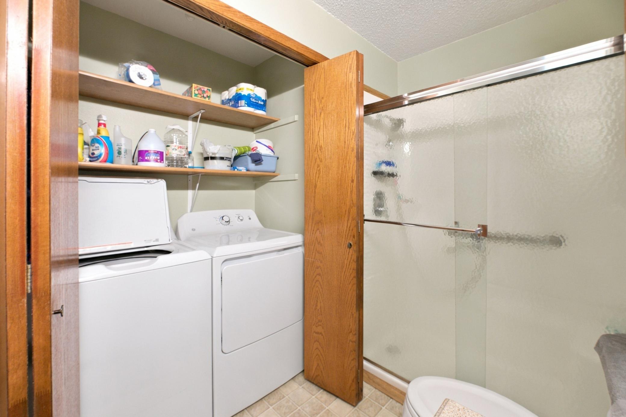 1984 condo for sale at 1424 14th Street E, Unit 21 in West Fargo, ND — 2 bed, 1 bath (photo 21 of 41)