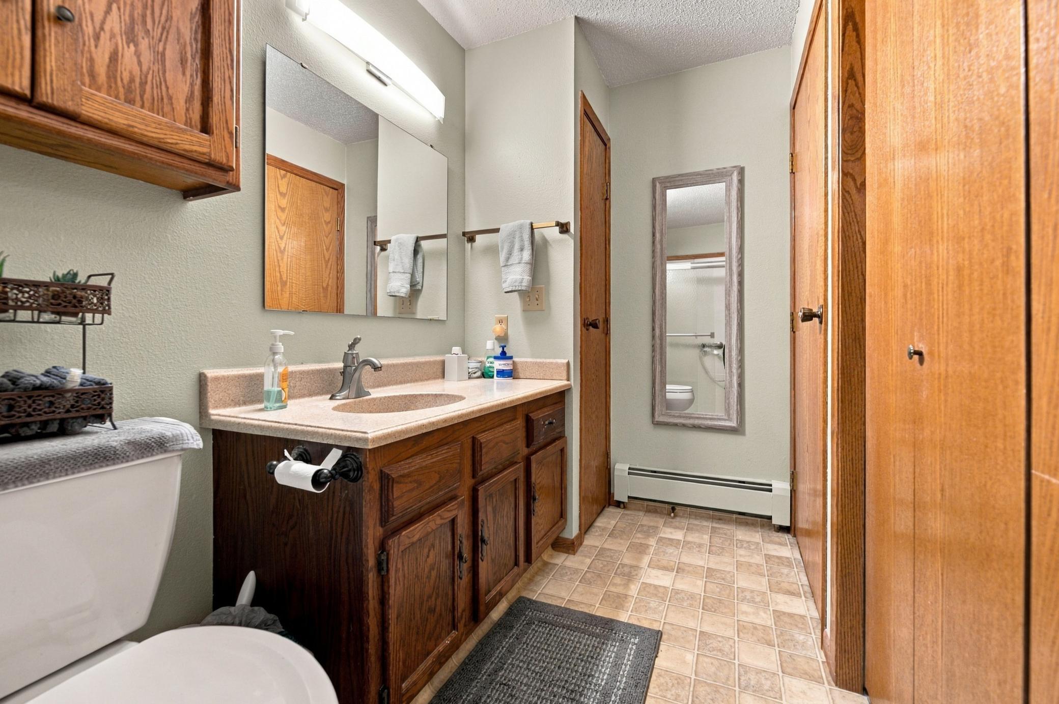 1984 condo for sale at 1424 14th Street E, Unit 21 in West Fargo, ND — 2 bed, 1 bath (photo 22 of 41)