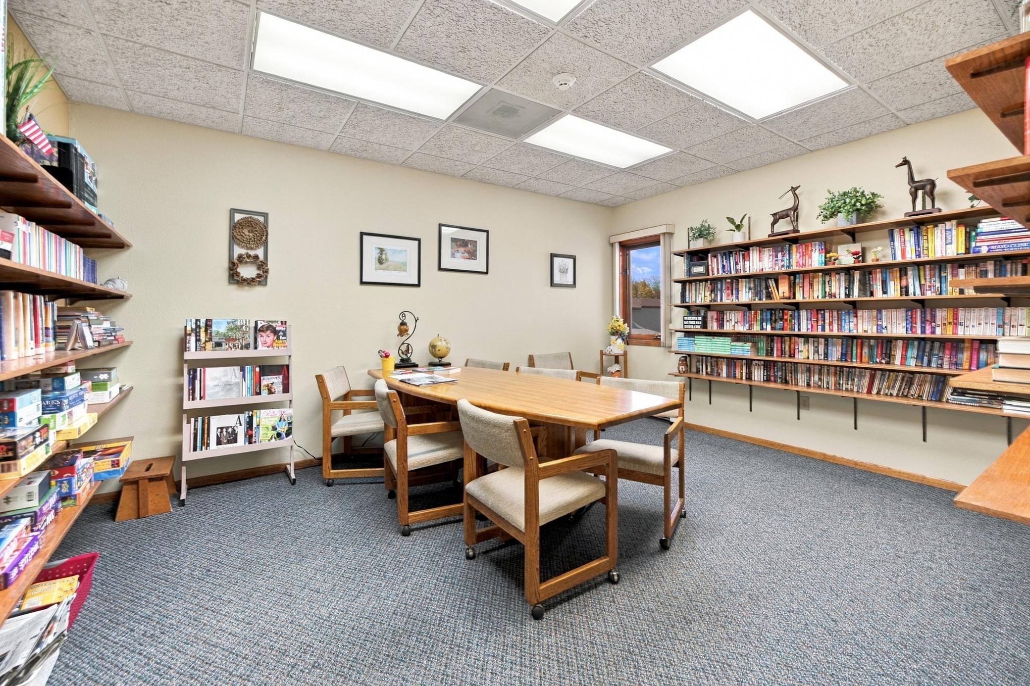 1984 condo for sale at 1424 14th Street E, Unit 21 in West Fargo, ND — 2 bed, 1 bath (photo 25 of 41)