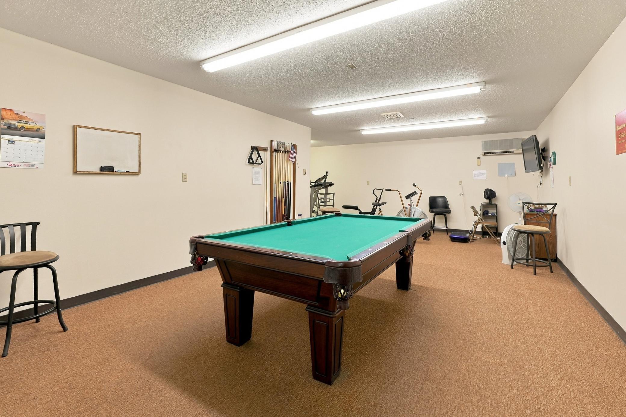 1984 condo for sale at 1424 14th Street E, Unit 21 in West Fargo, ND — 2 bed, 1 bath (photo 31 of 41)